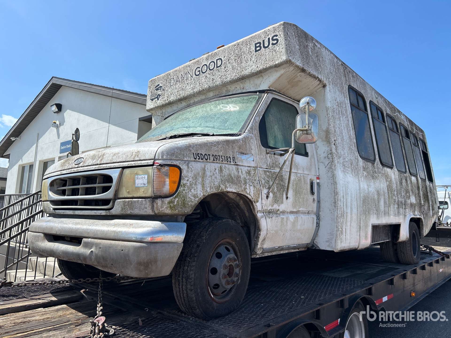 2002 Ford E-450