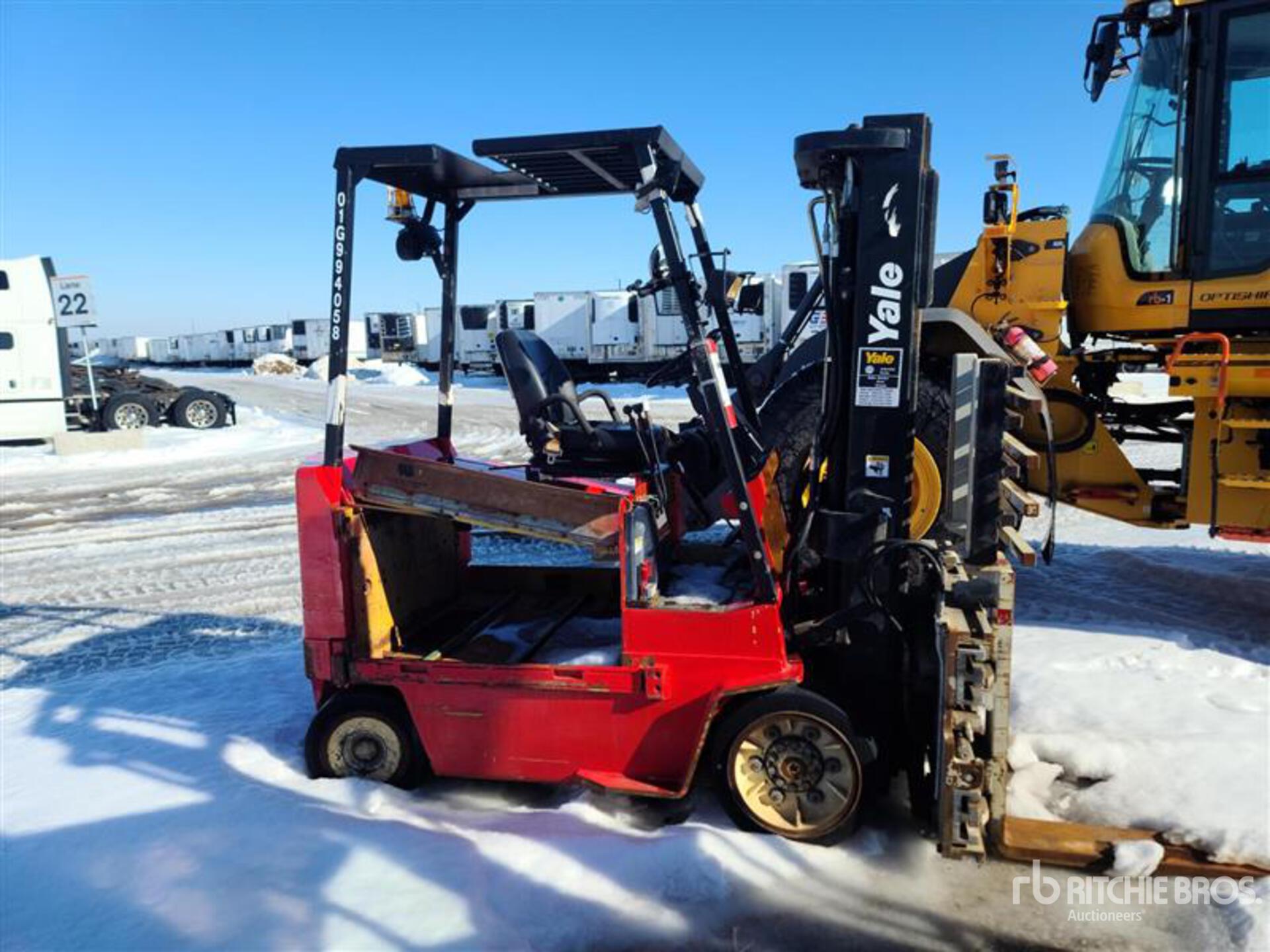 2001 Yale ERC080HGN36TE09
