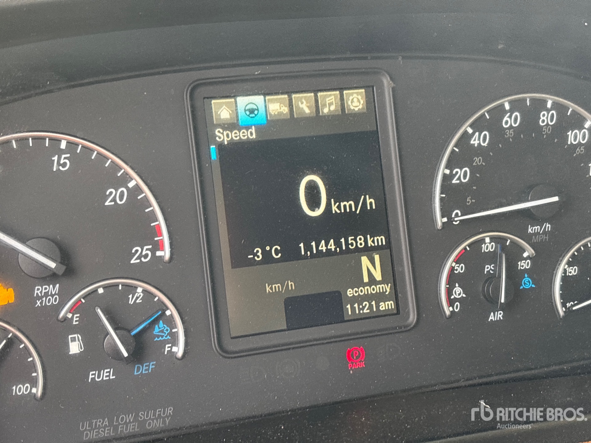 2020 Freightliner CASCADIA 126