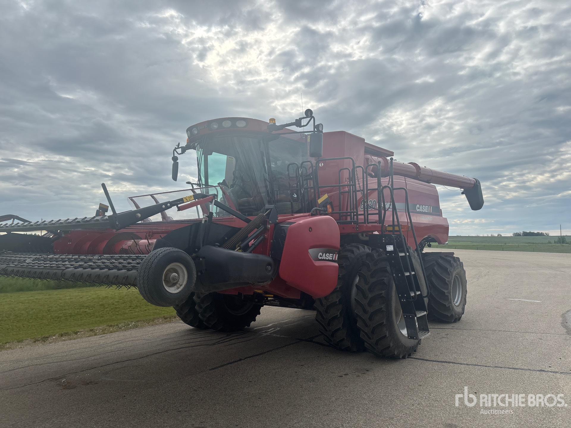 2013 Case Ih 8230