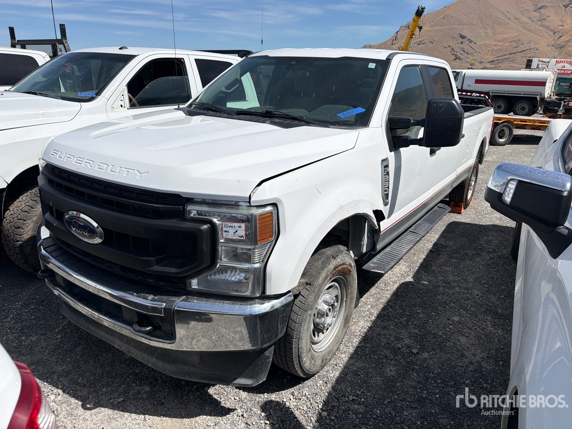 General Appearance with Picture, Left Front Corner