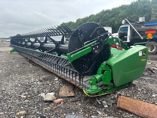 2020 (unverified) John Deere 735FD 35 ft Flex Draper Combine Header