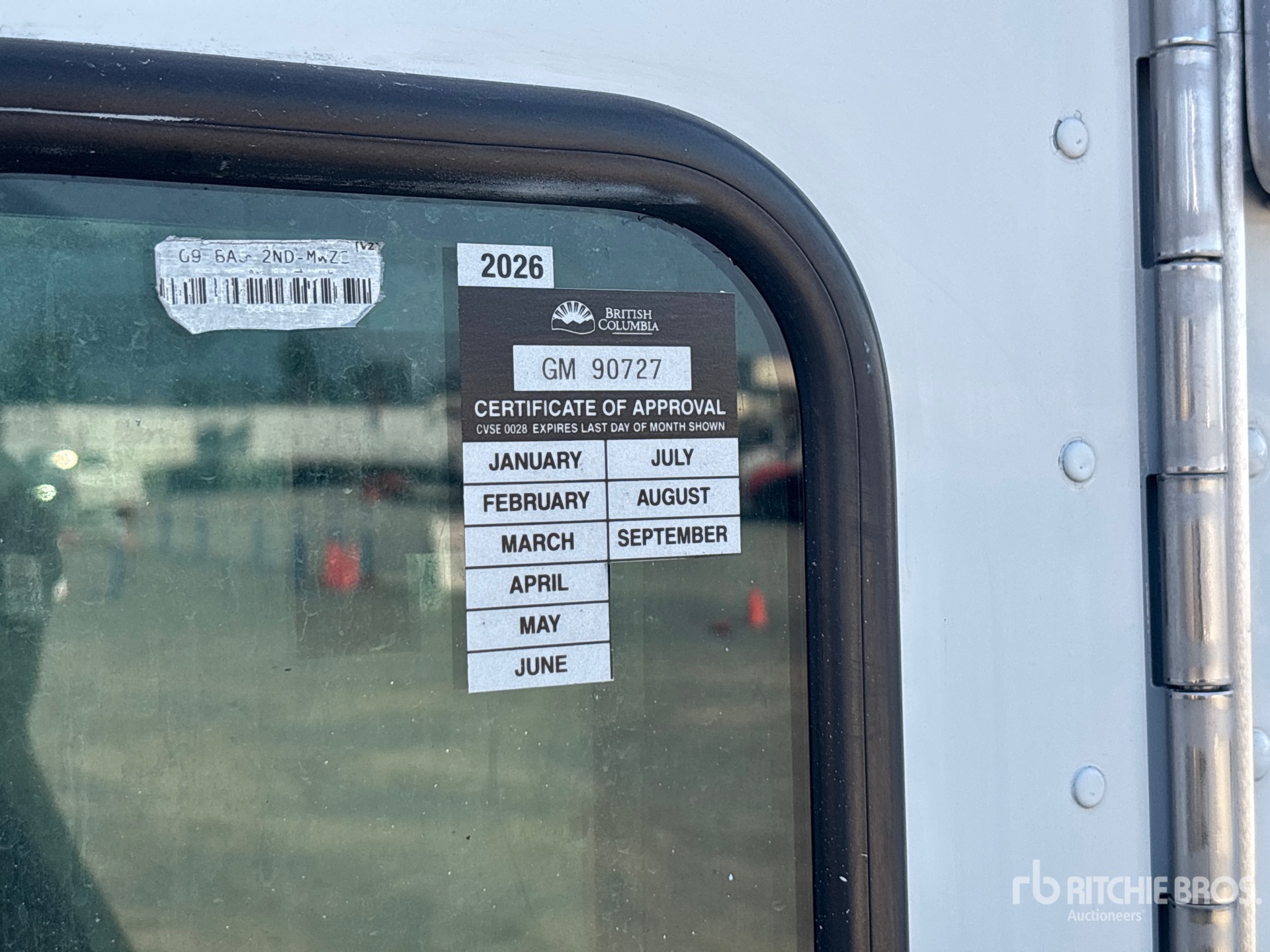 2009 Peterbilt 330