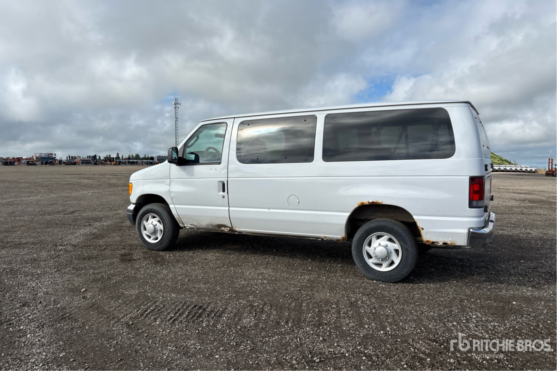 General Appearance with Picture, Left Rear Corner