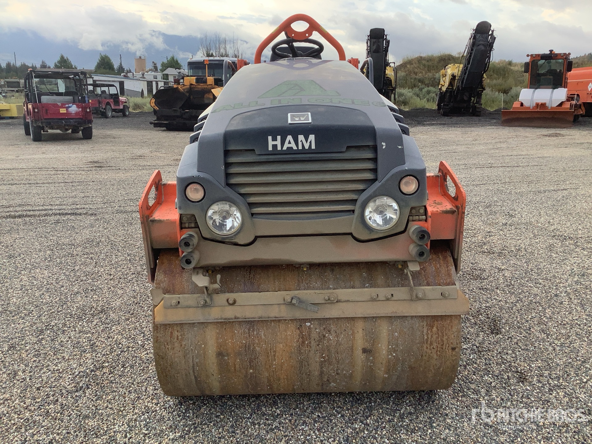 2019 Hamm HD12VV