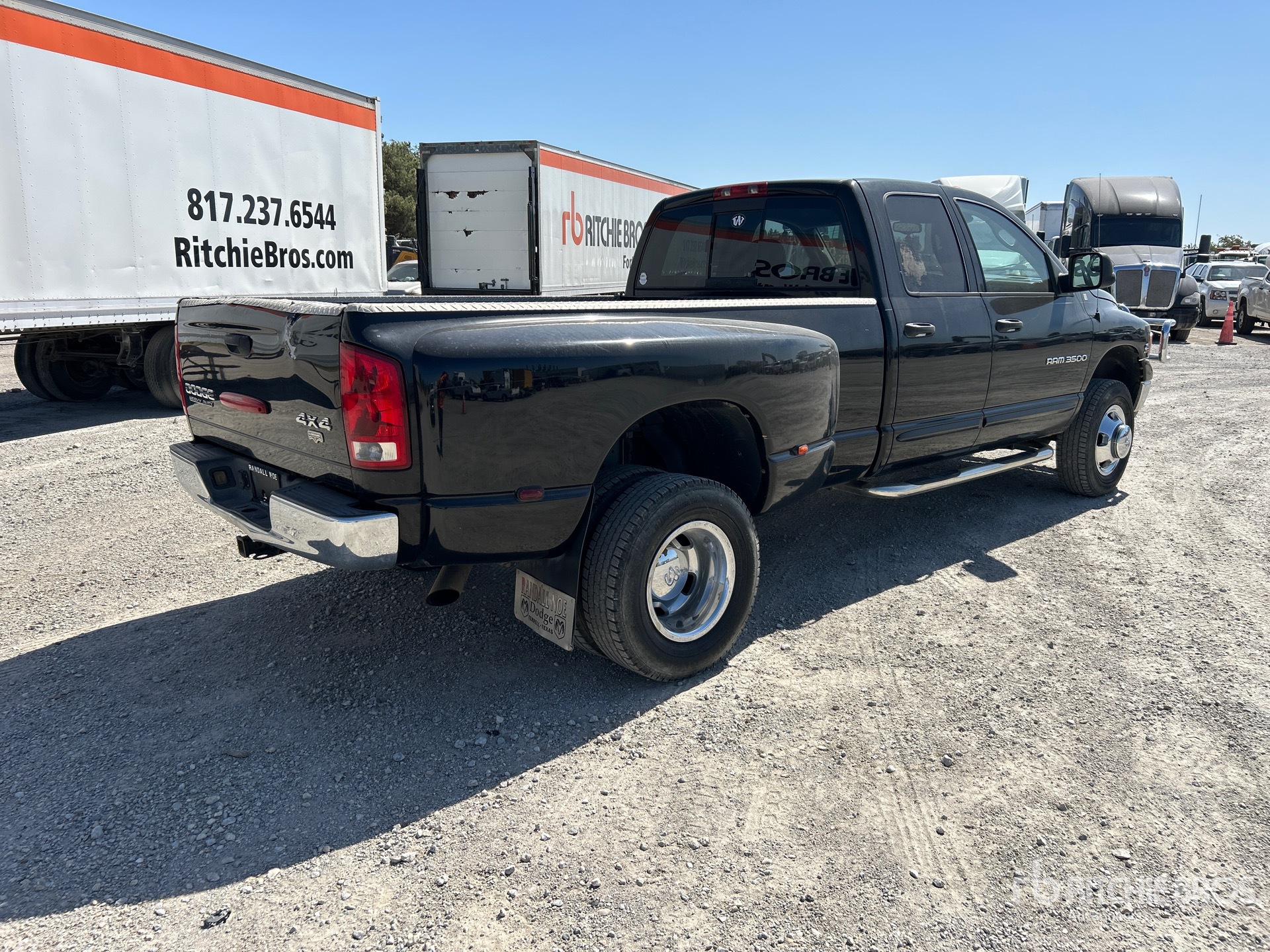 General Appearance with Picture, Right Rear Corner