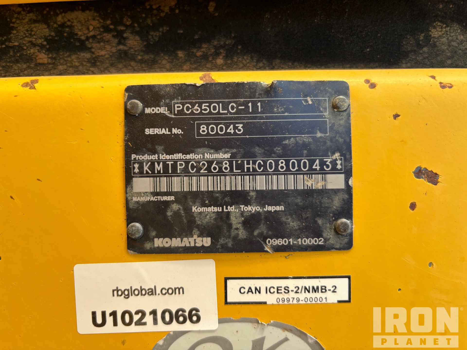 2017 Komatsu PC650LC-11