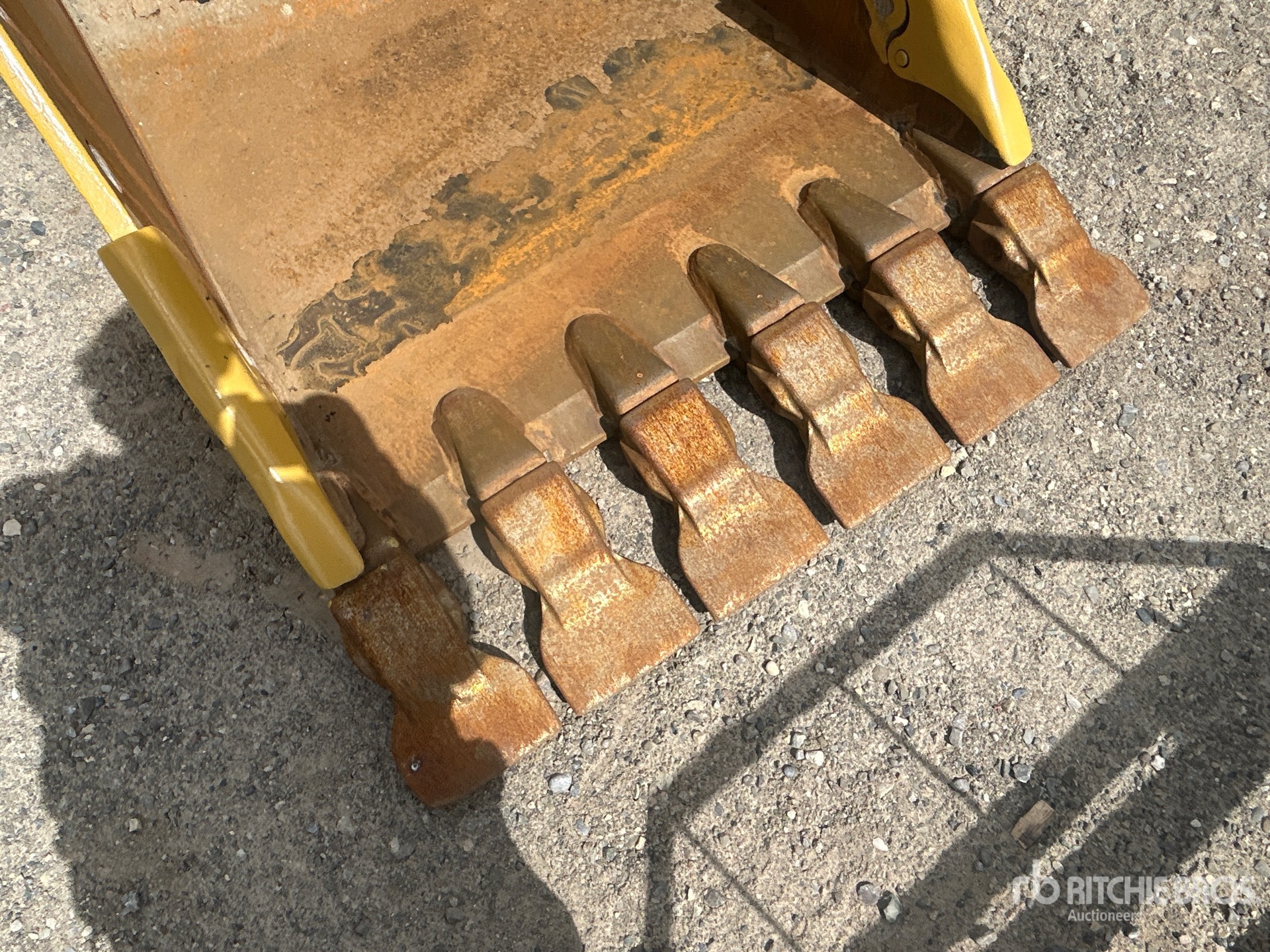 2020 AMI 52 IN DIGGING - FITS CAT 328/33 ...