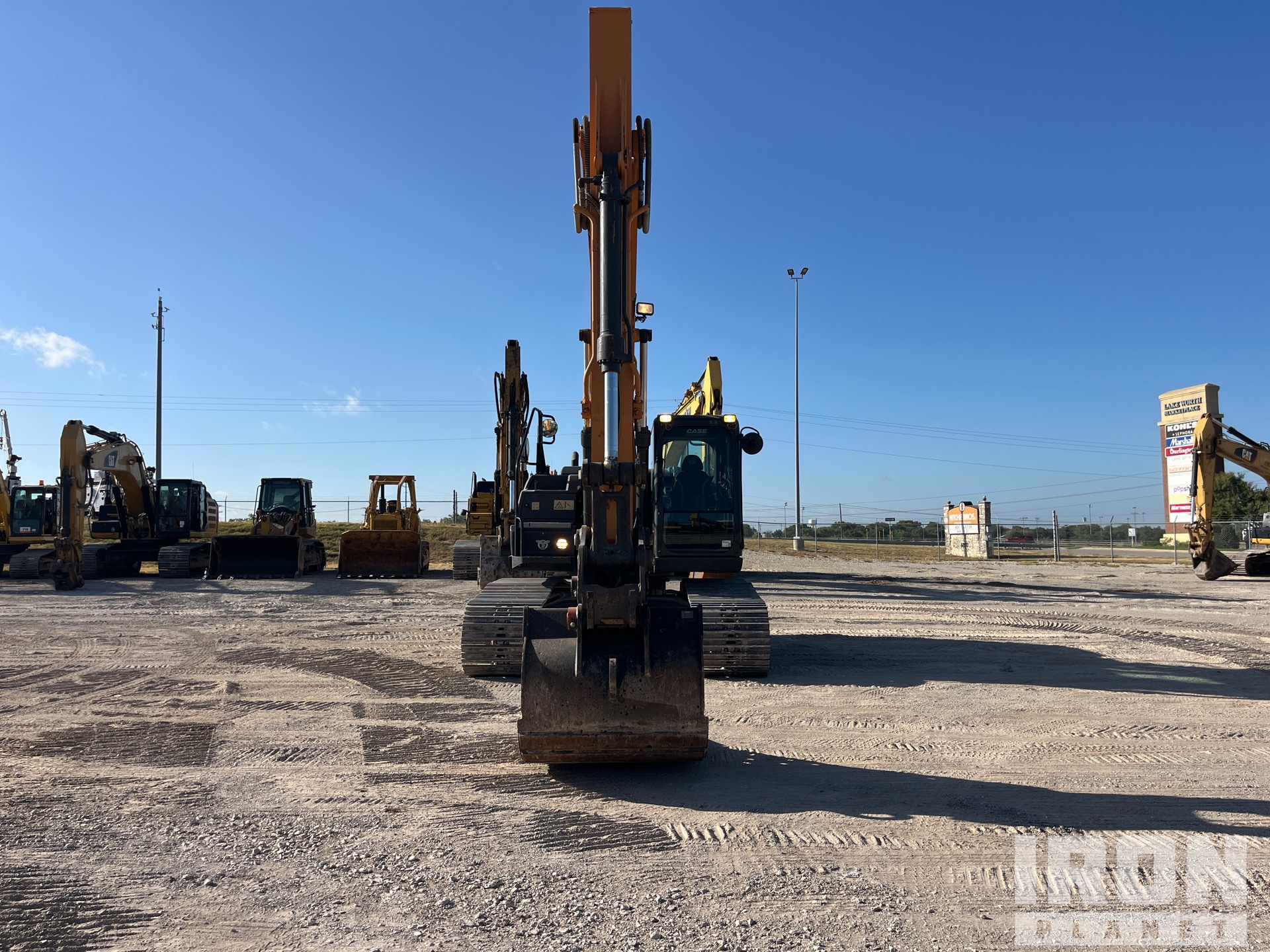 2022 Case CX210D
