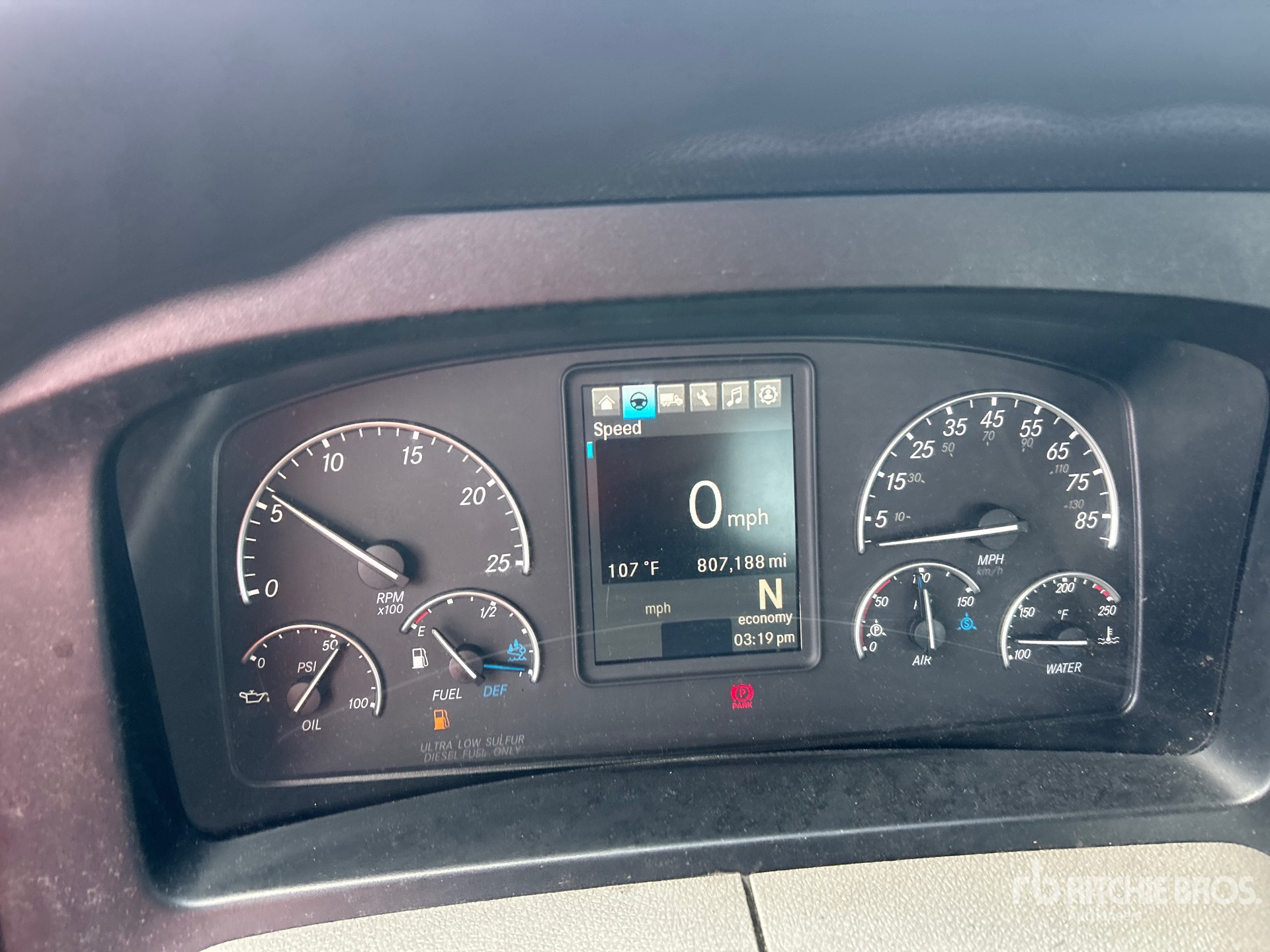 2019 Freightliner CASCADIA 116