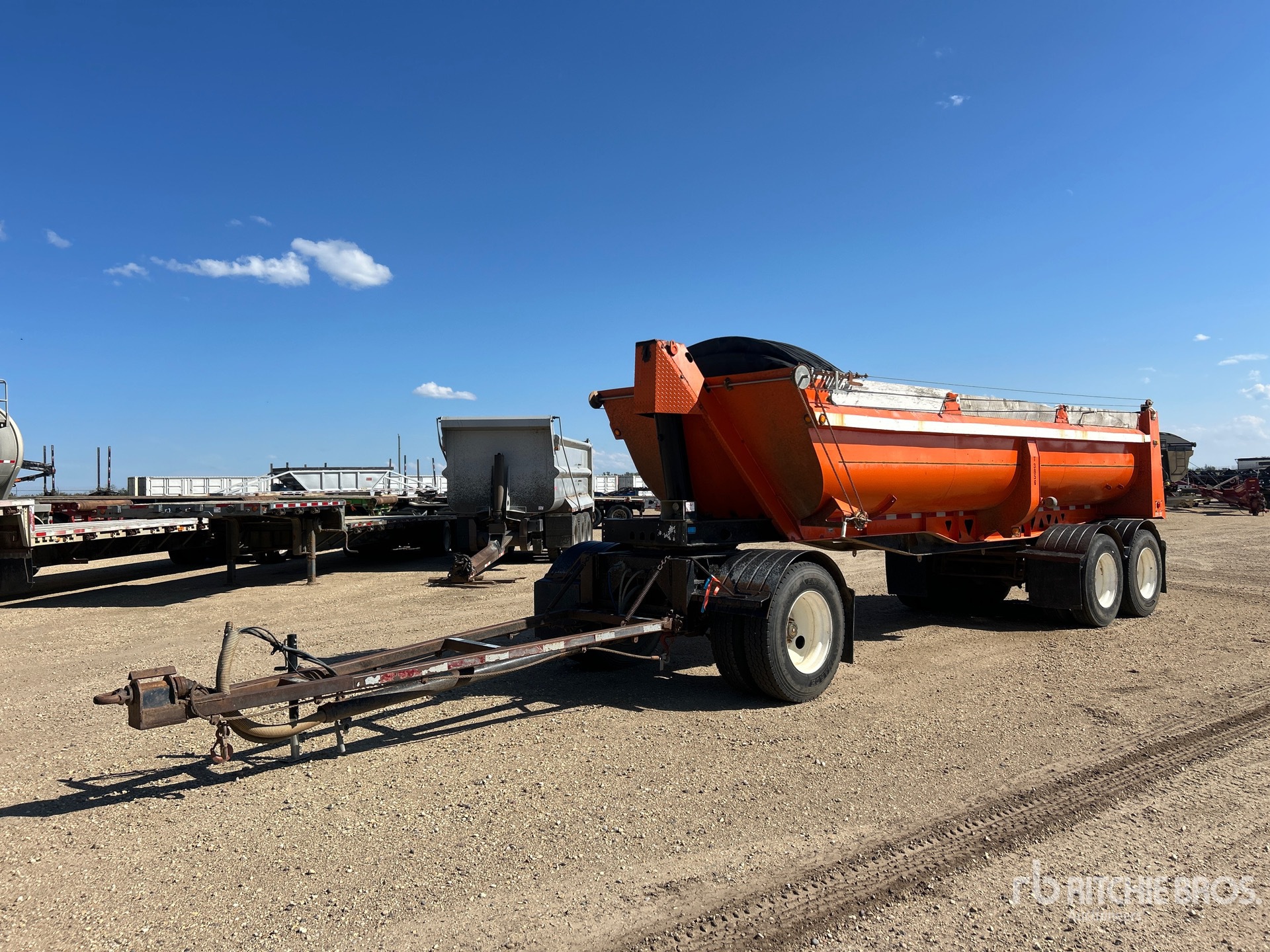 Photo of 2002 Midland SK3200
