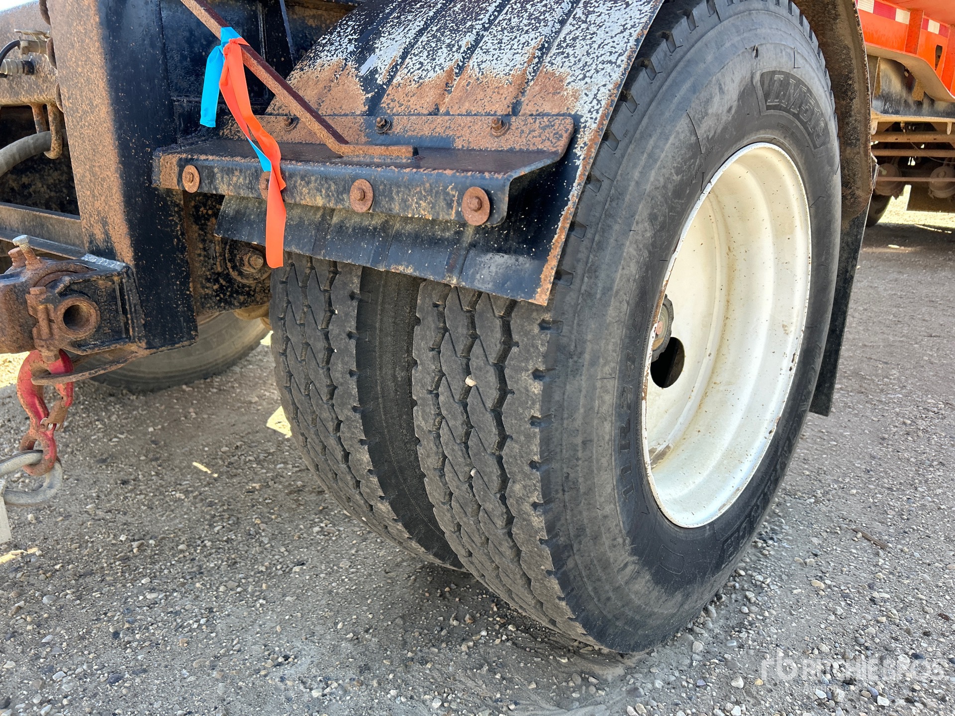 2002 Midland SK3200