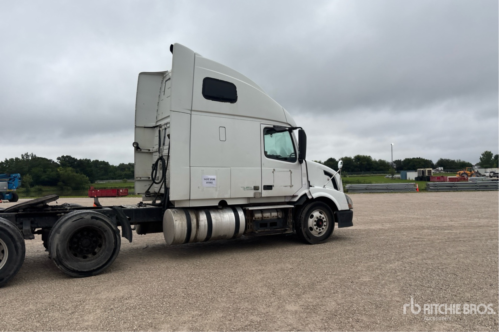 2011 Volvo VNL
