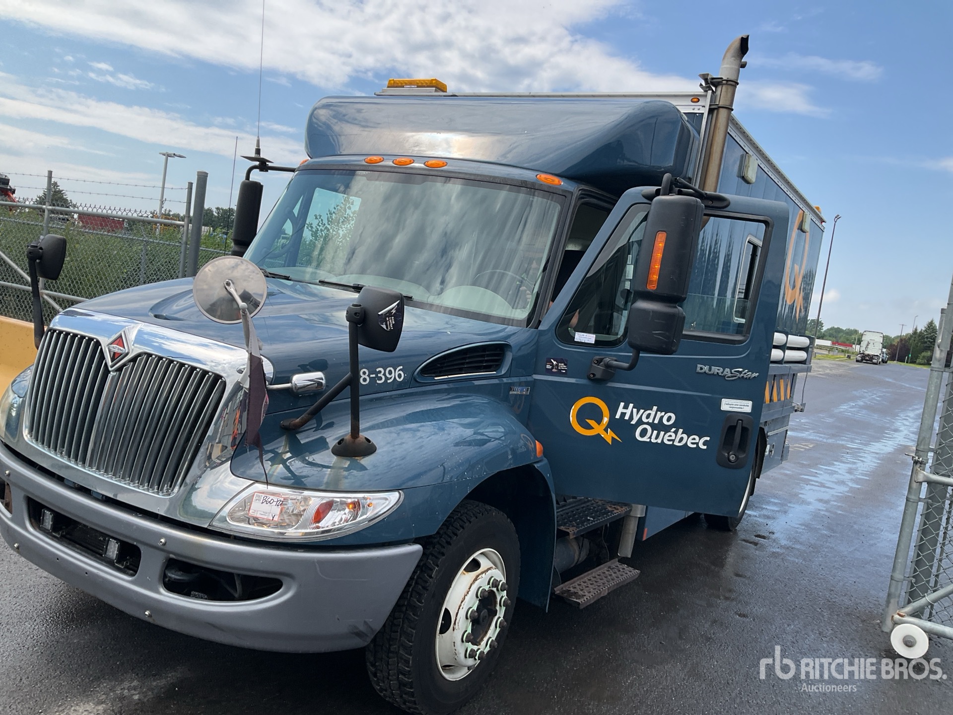 2010 International 4300