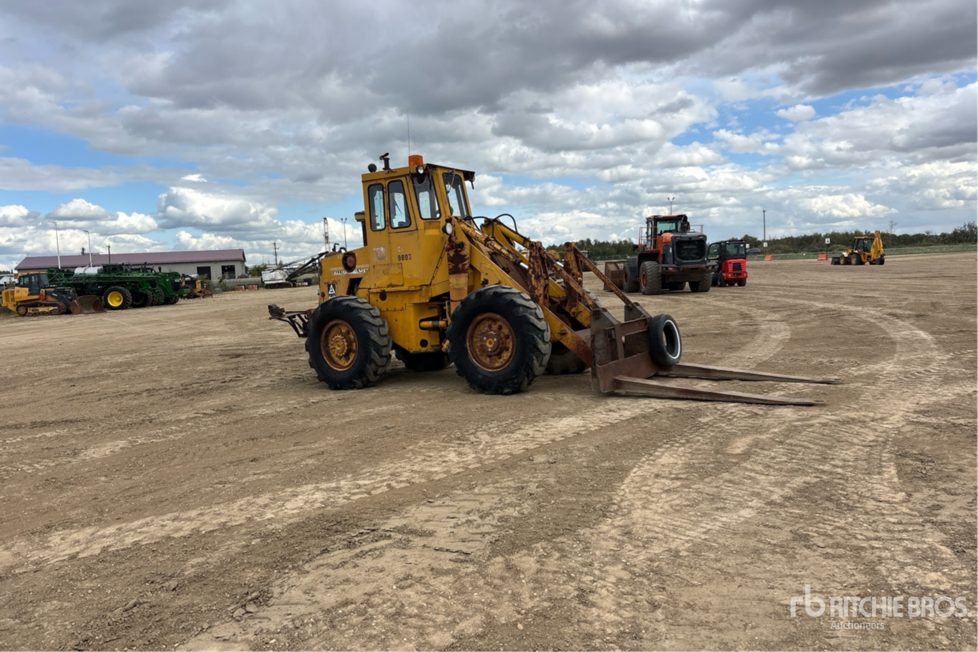 1973 Allis Chalmers 840