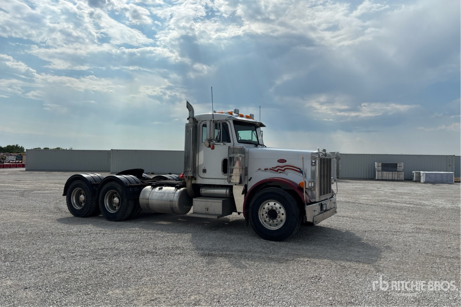 2004 Peterbilt 379