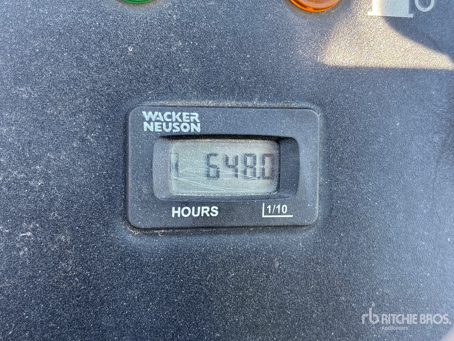 General Appearance with Hour Meter / Odometer