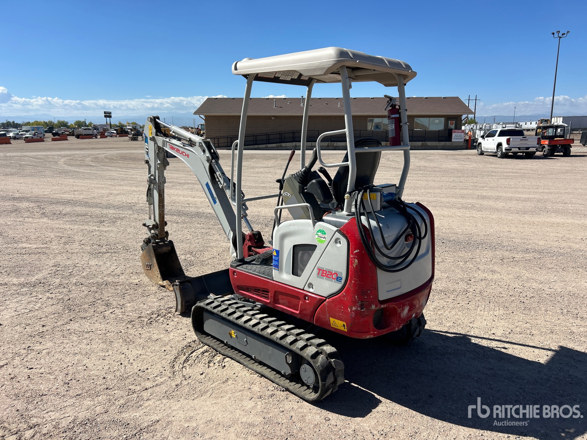2022 Takeuchi TB20E