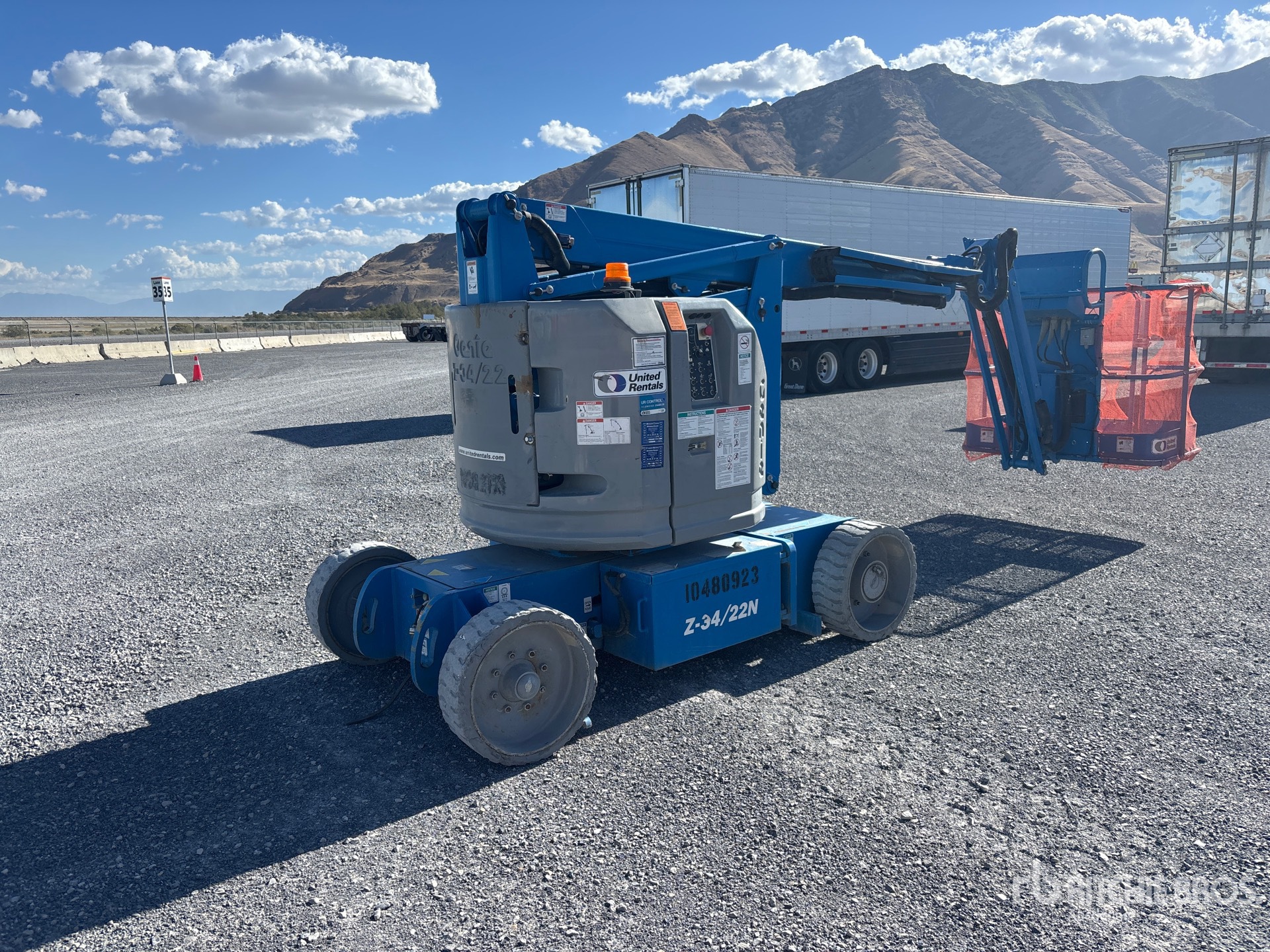 2016 Genie Z-34/22N