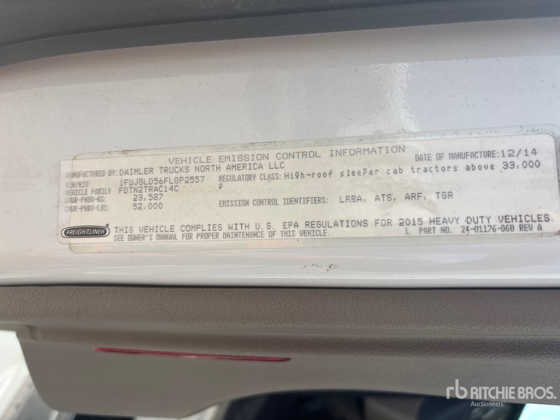 2015 Freightliner CASCADIA 125