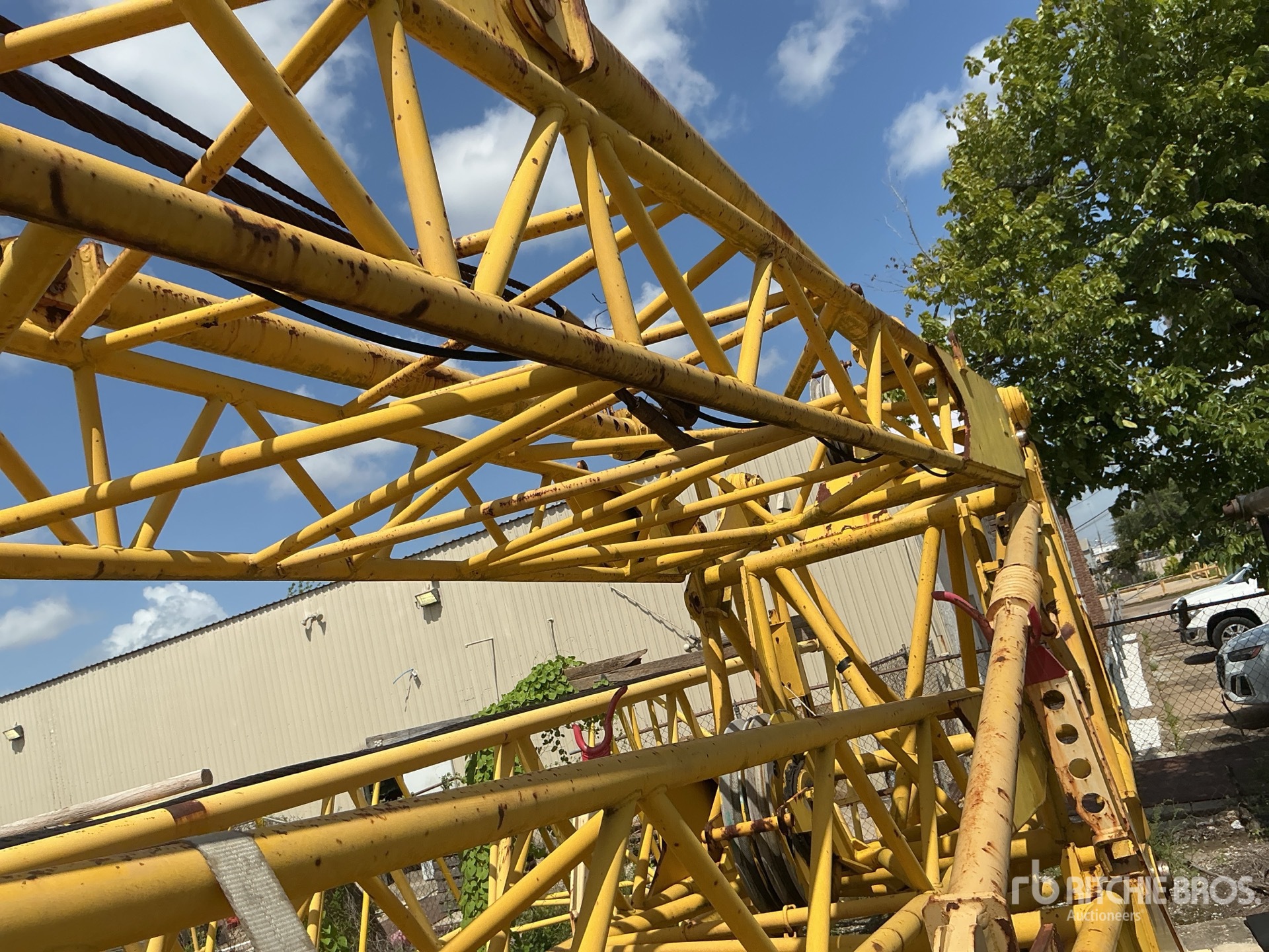 Kobelco CKE2500