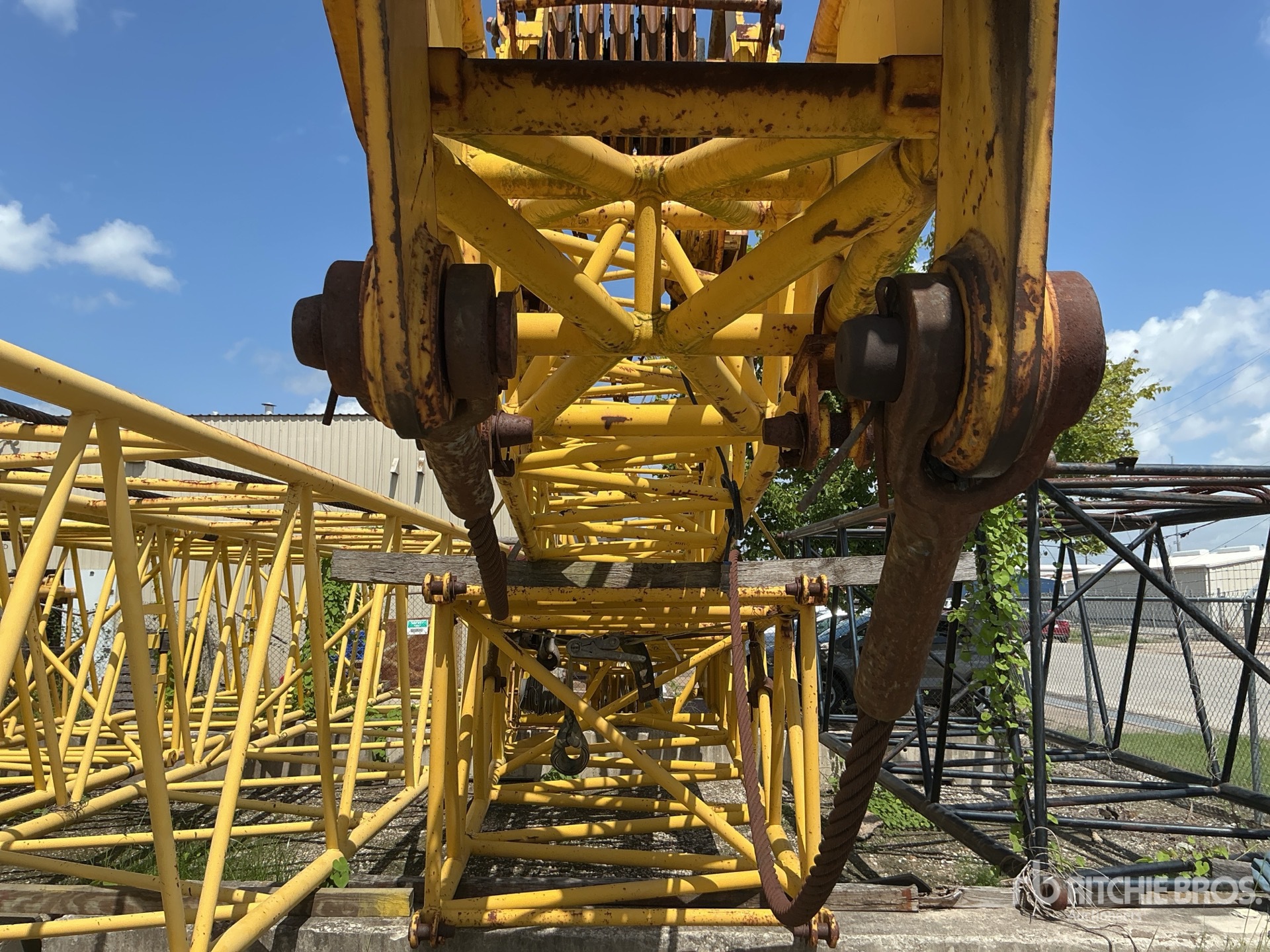 Kobelco CKE2500