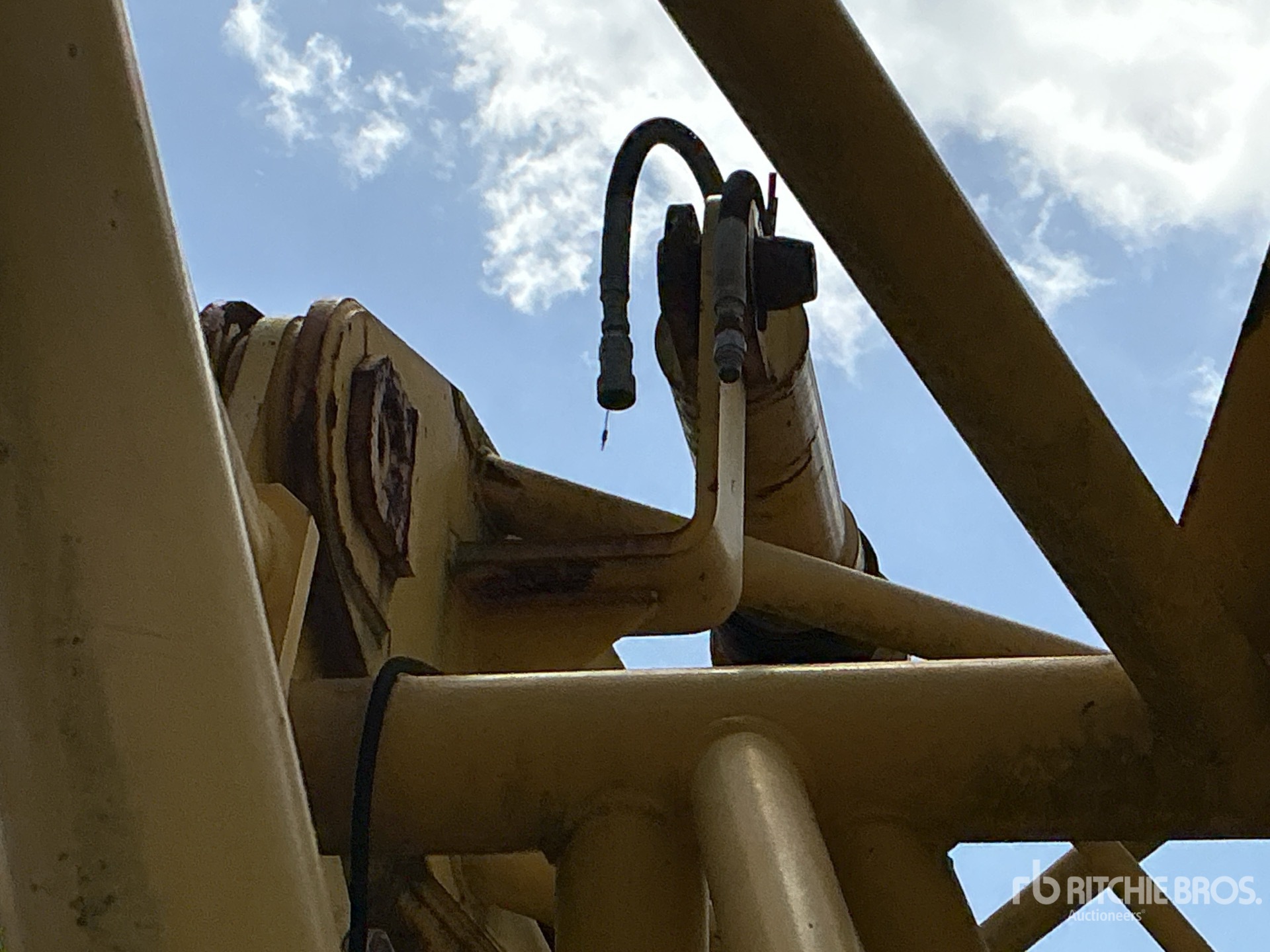 Kobelco CKE2500