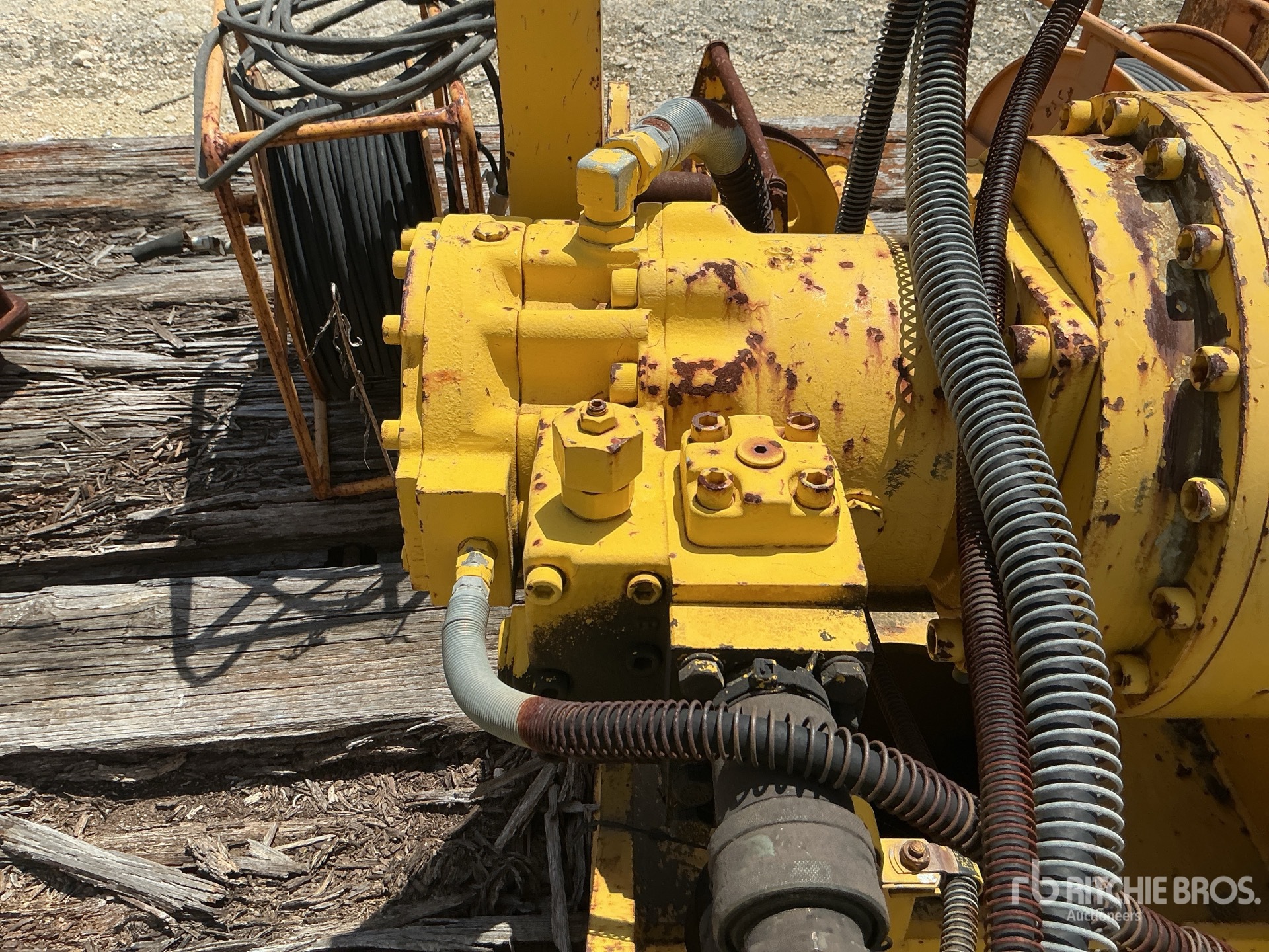 Kobelco CKE2500