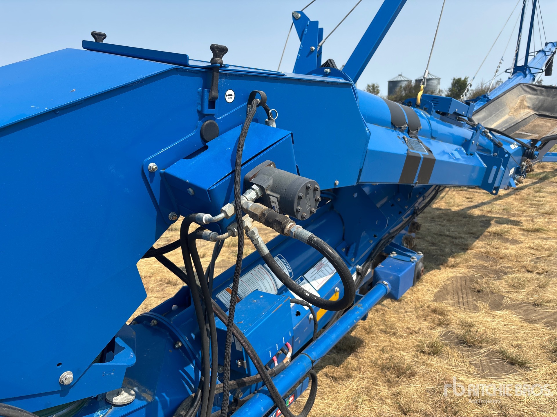 2023 Brandt 1590A
