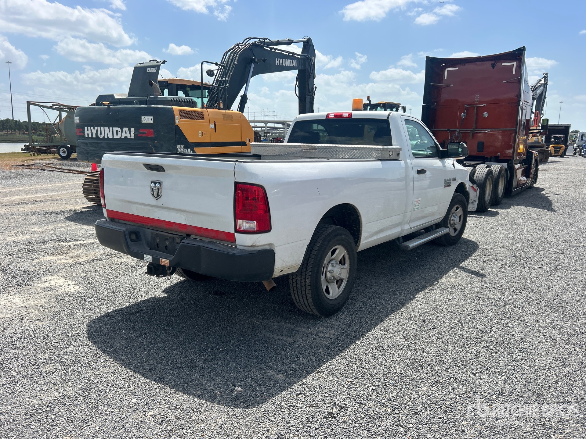 General Appearance with Picture, Right Rear Corner
