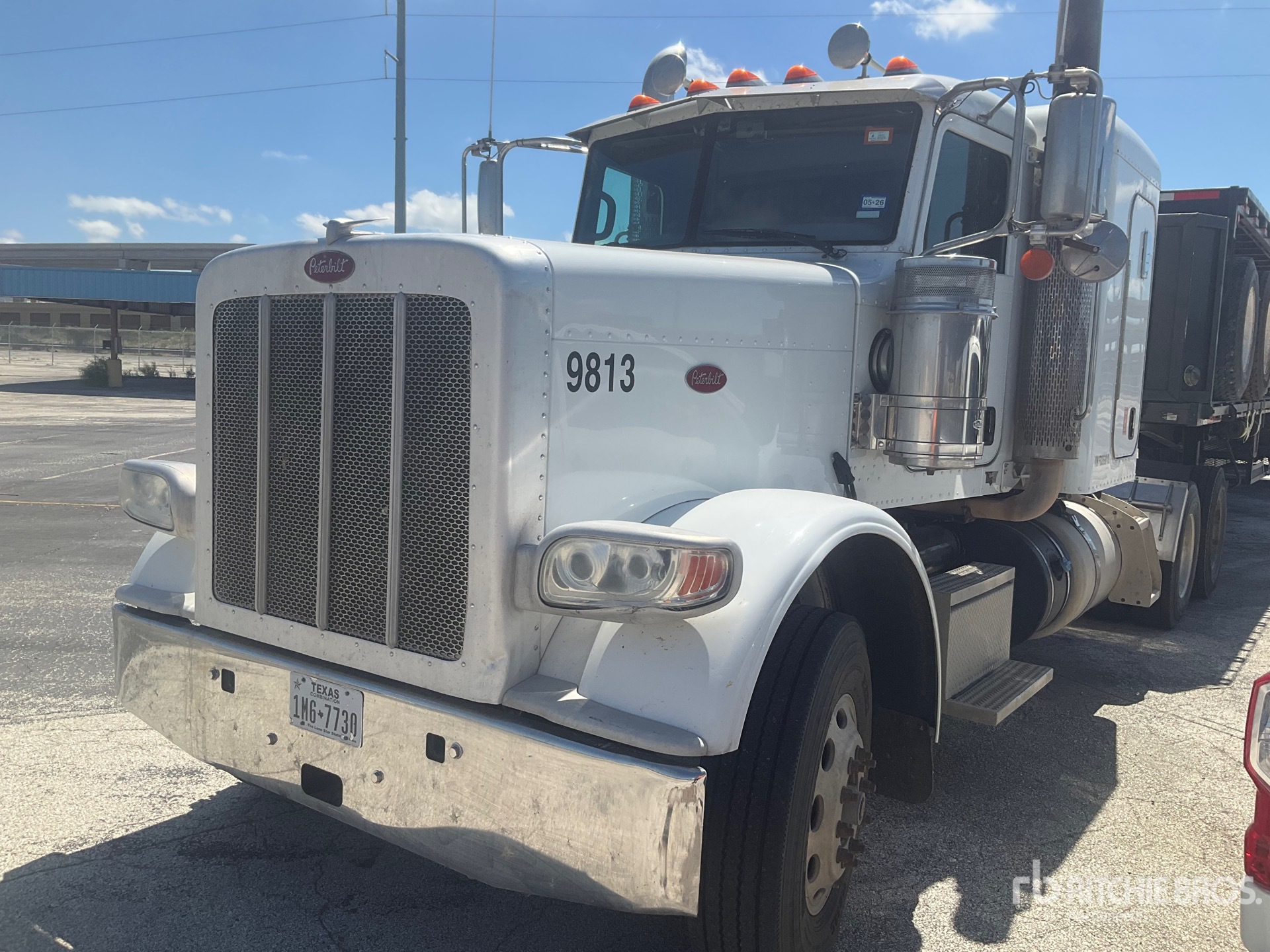 2015 Peterbilt 389