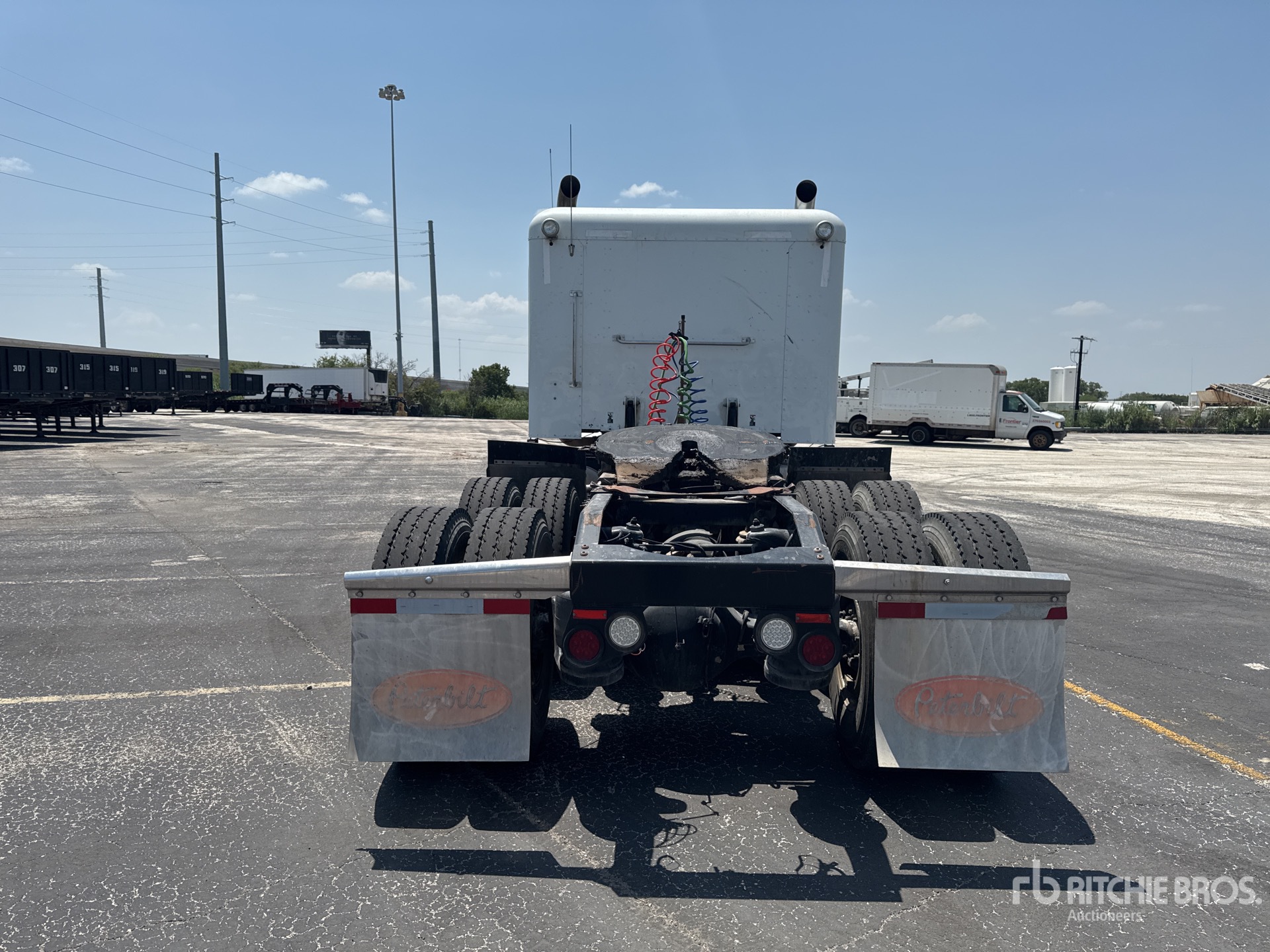 2015 Peterbilt 389