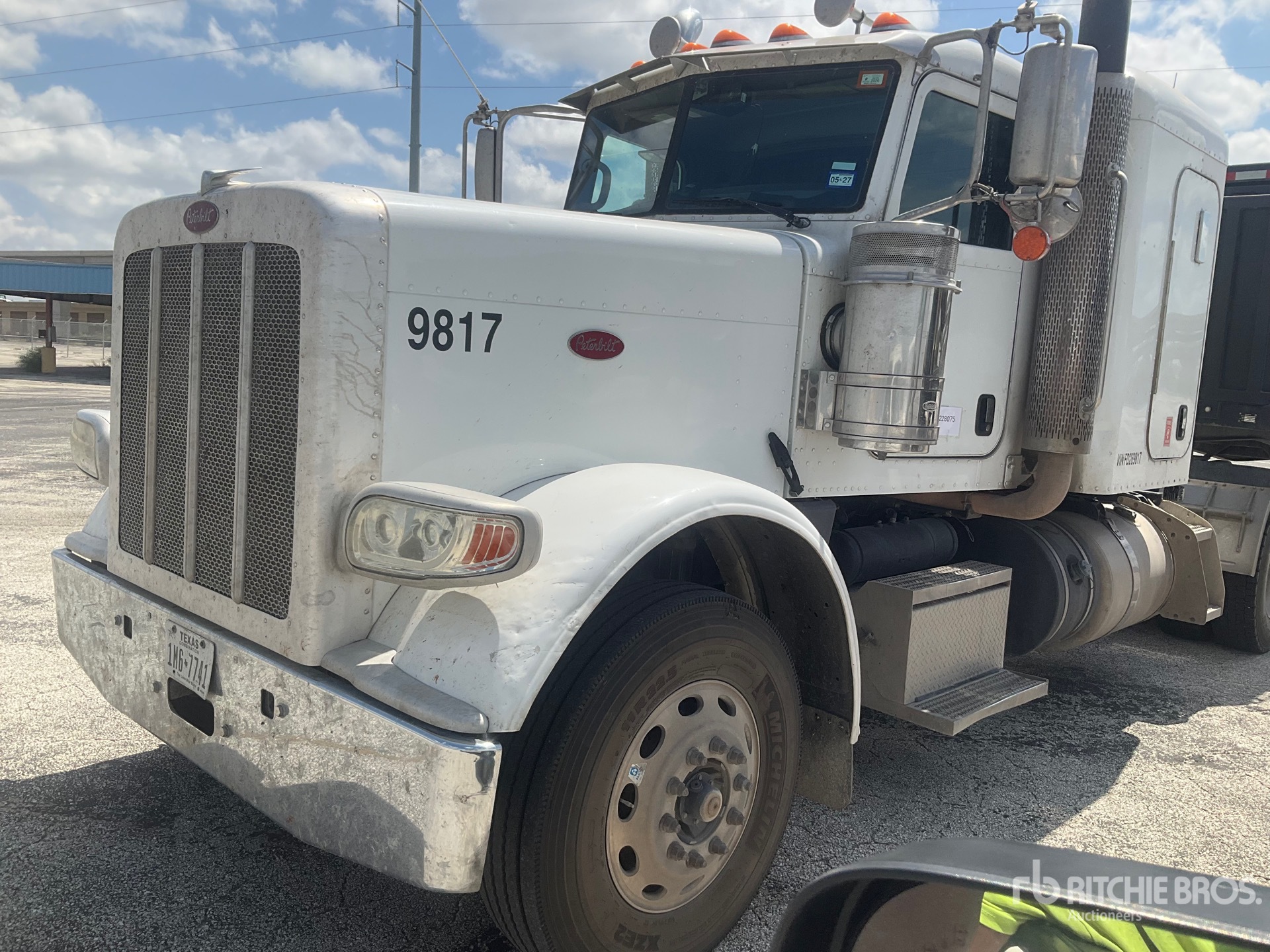 2015 Peterbilt 389