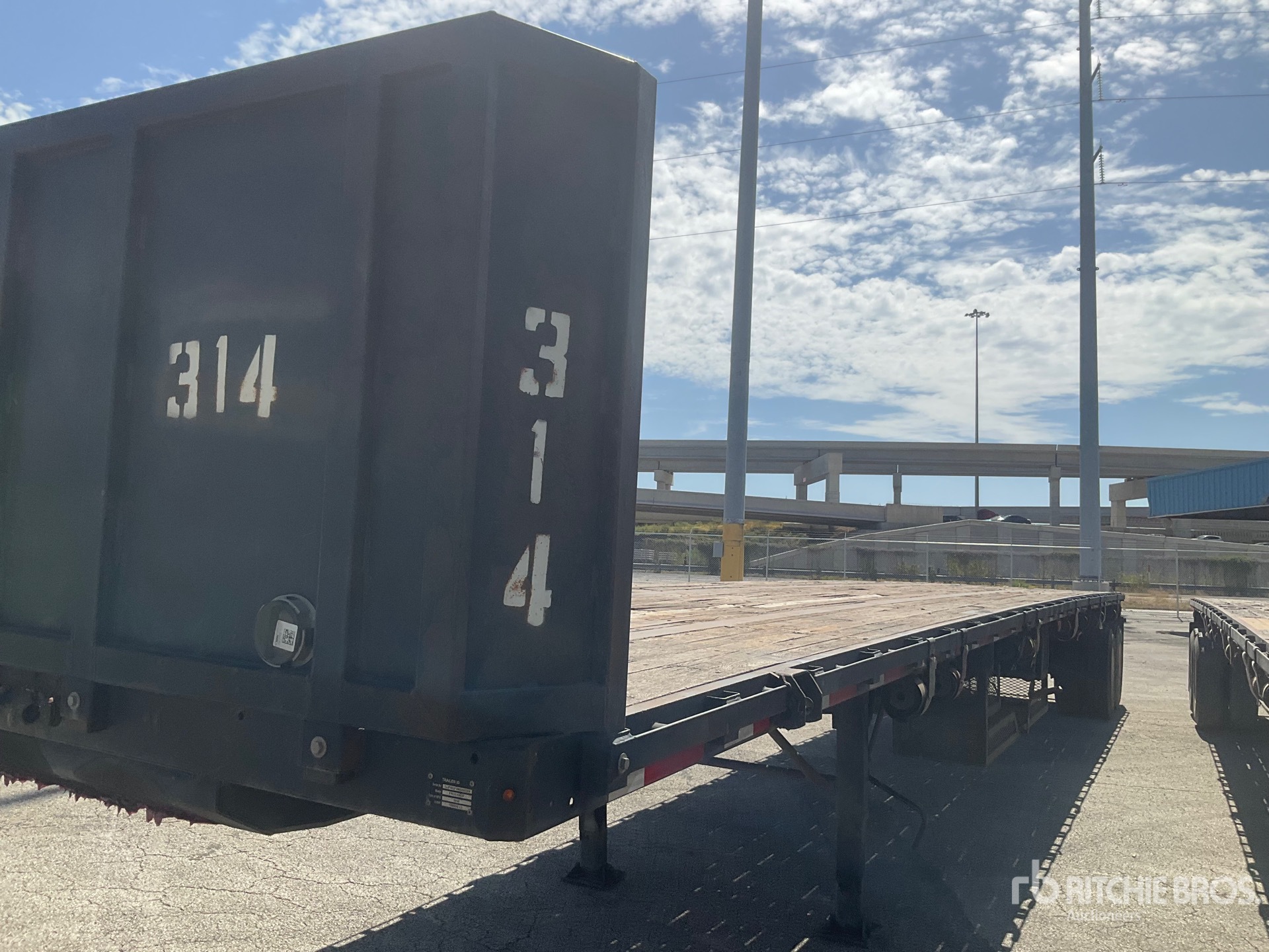 1998 Fruehauf 48 FT T/A