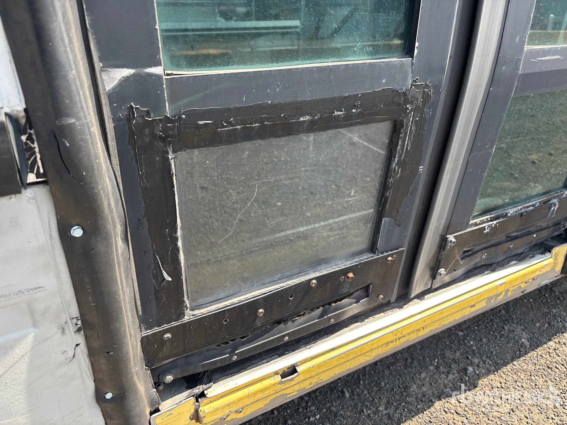 2006 Novabus LFS L222