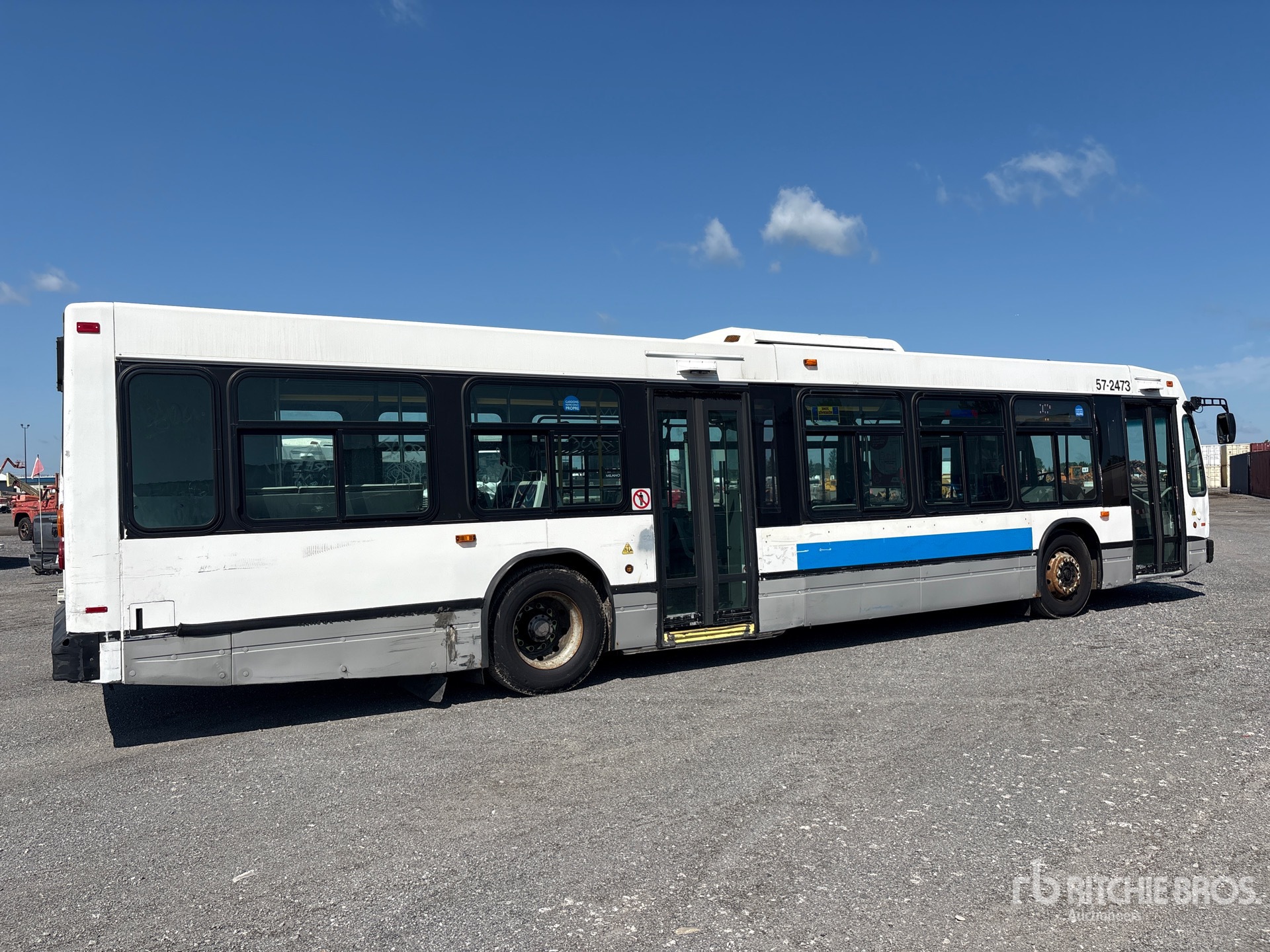 2005 Novabus LFS L192