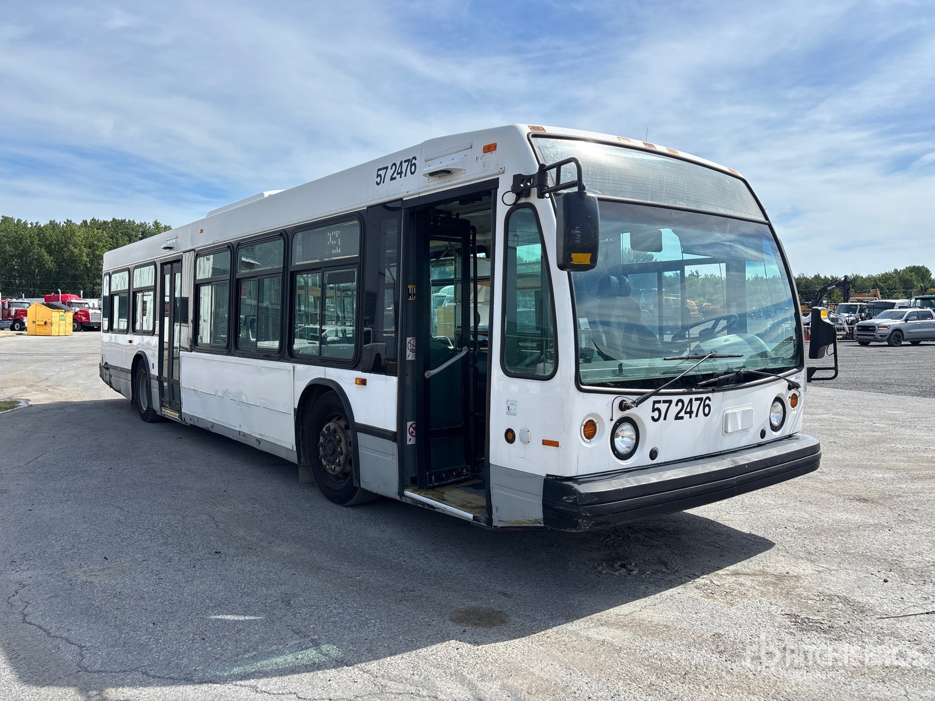 2007 Novabus LFS