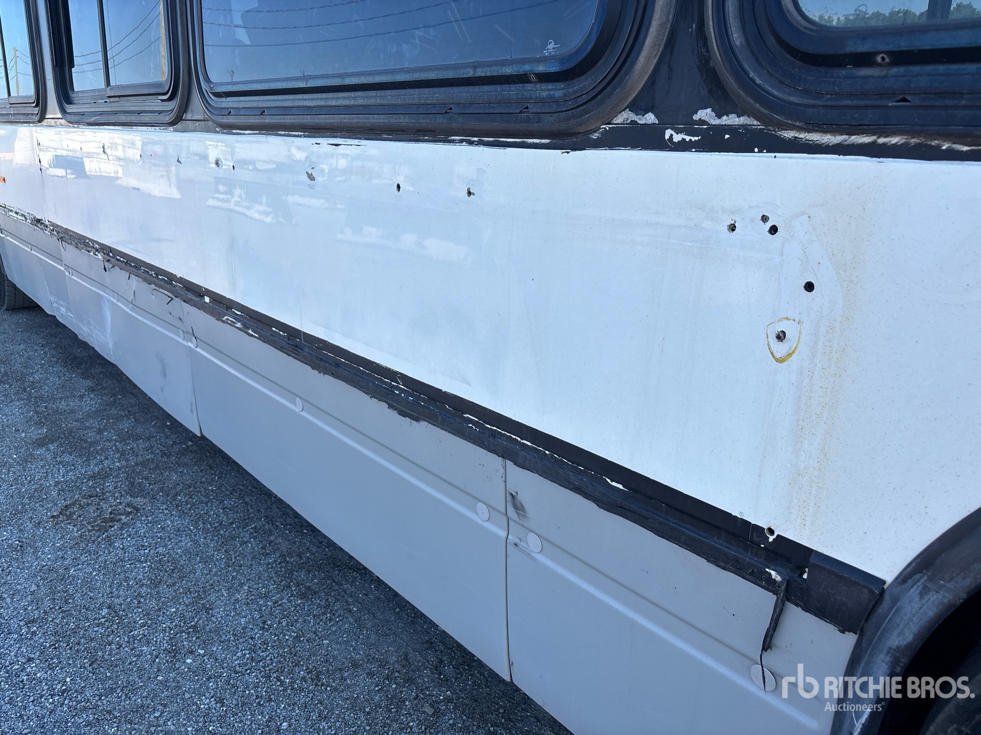 2008 Novabus LFS