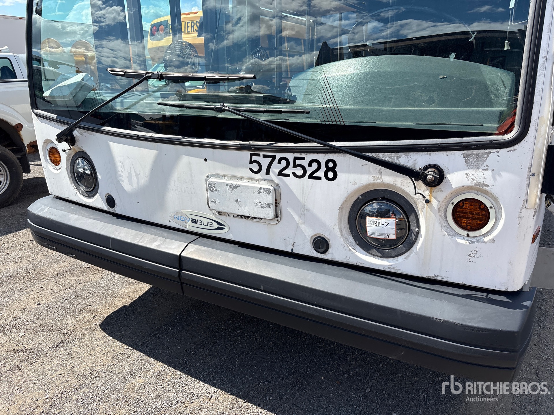2007 Novabus LFS