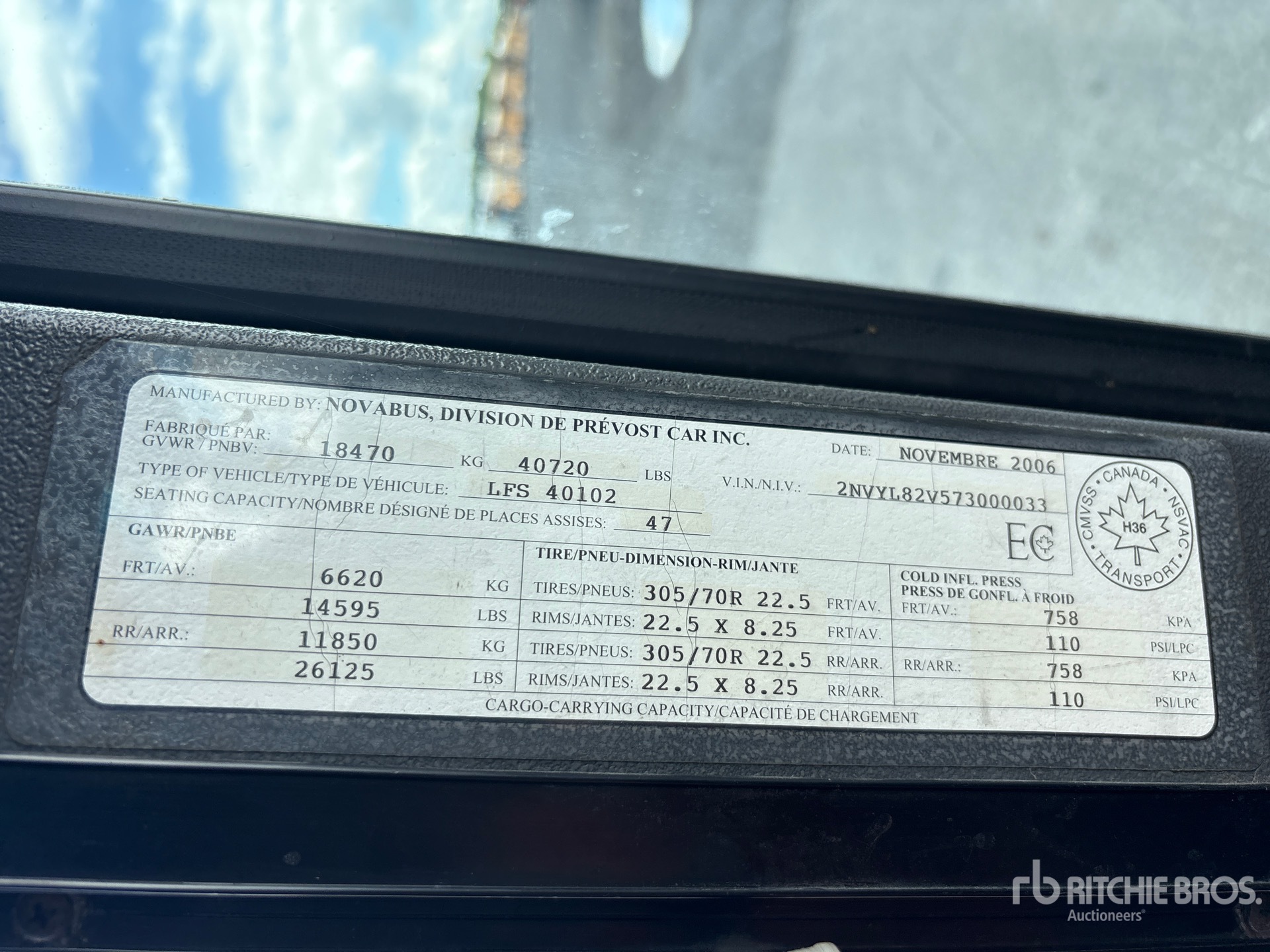 2007 Novabus LFS