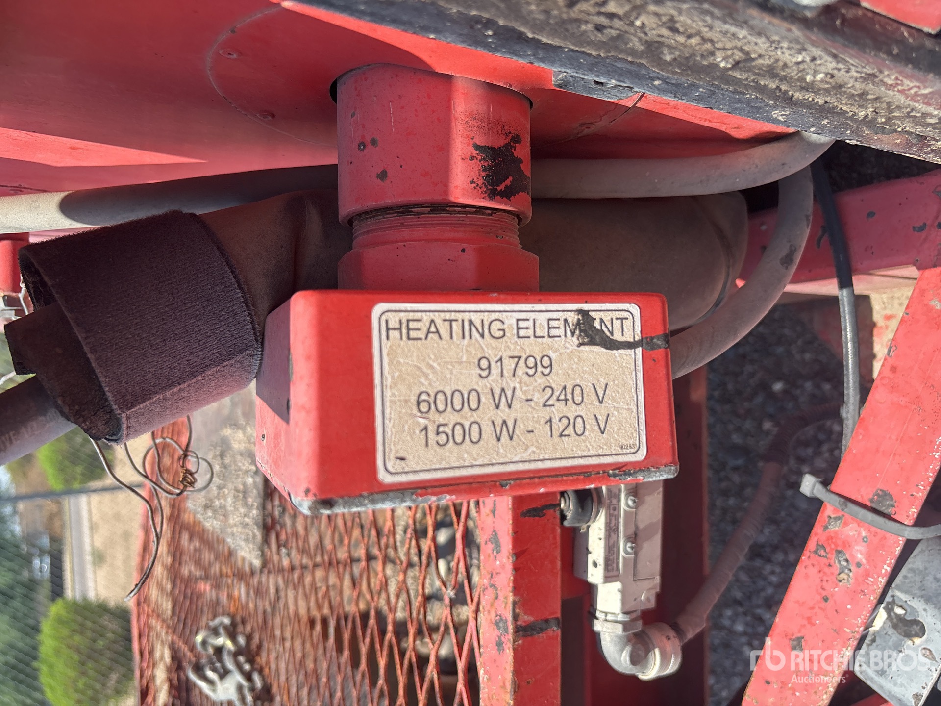 2010 Crafco MAGNUM SPRAY INJECTION PATCHER