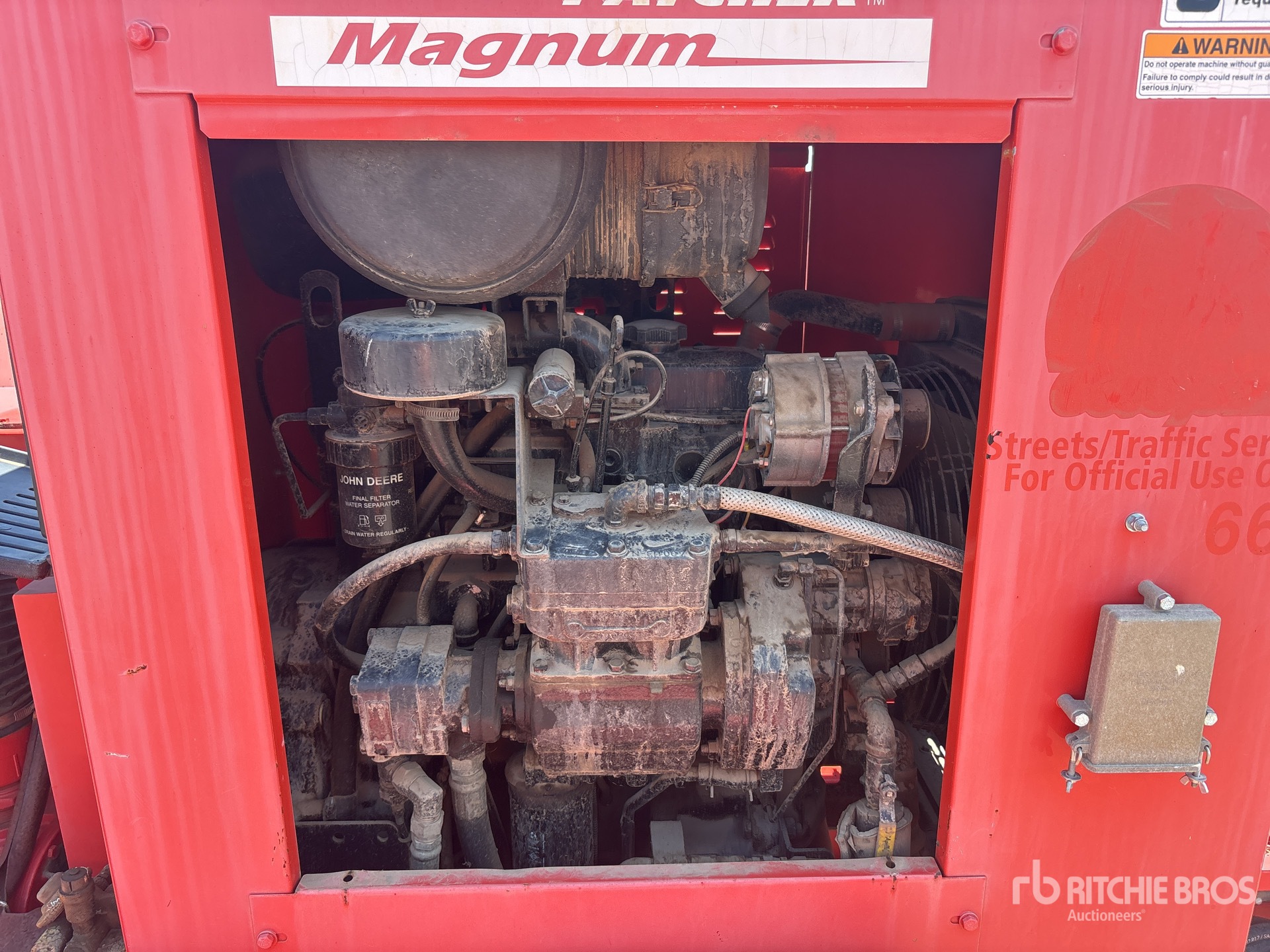 2011 Crafco MAGNUM SPRAY INJECTION PATCHER
