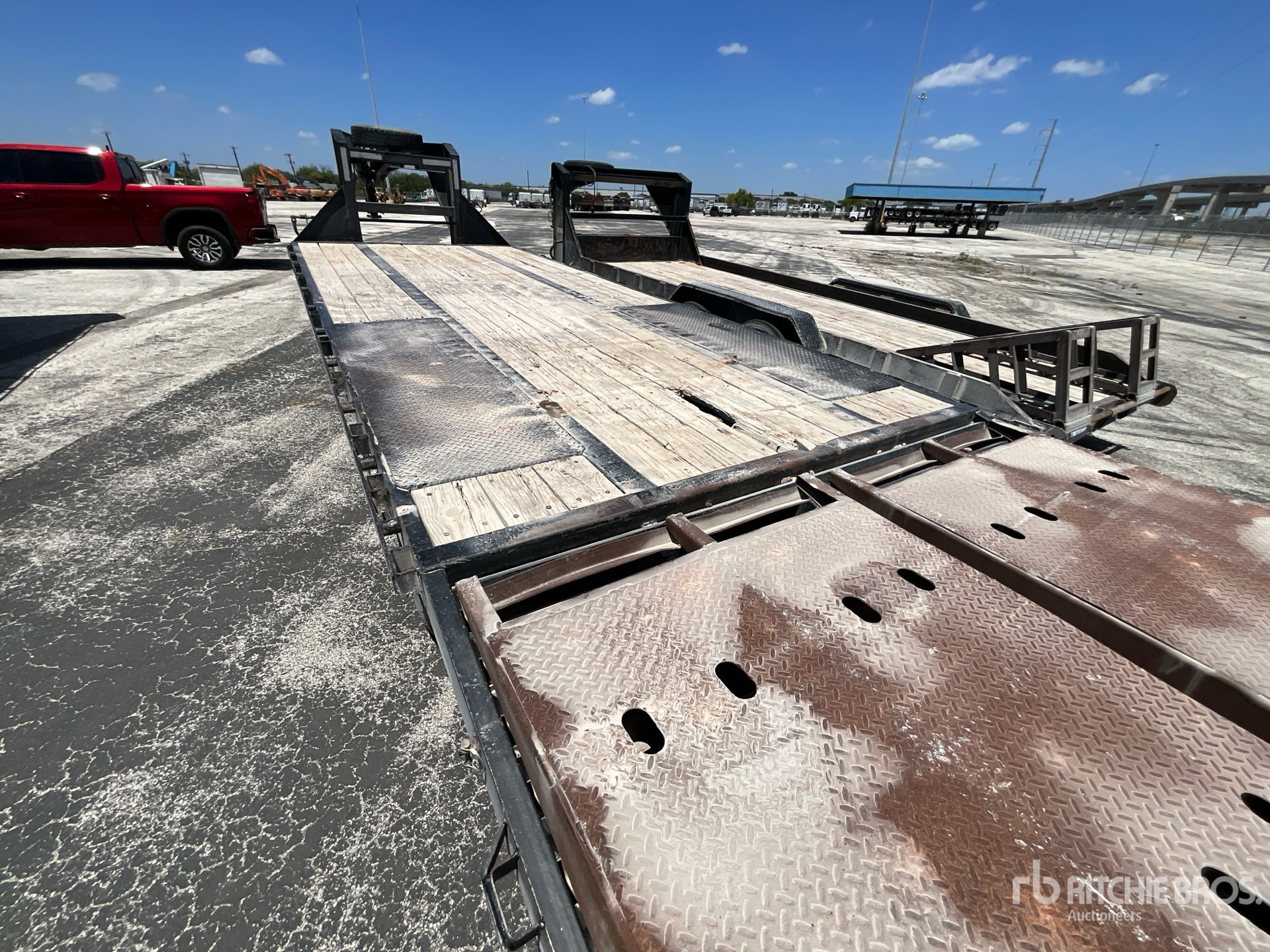 2019 Big Tex 22GN20BK45MR