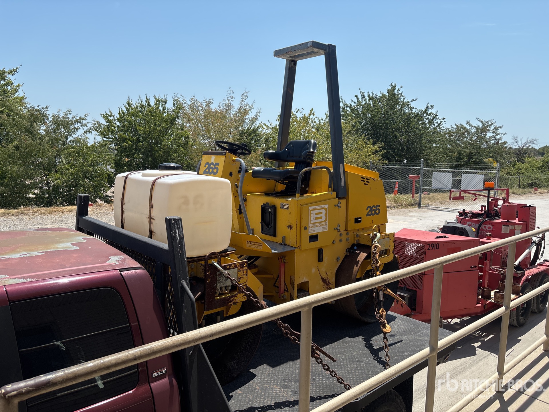 Photo of a  Vibromax W265