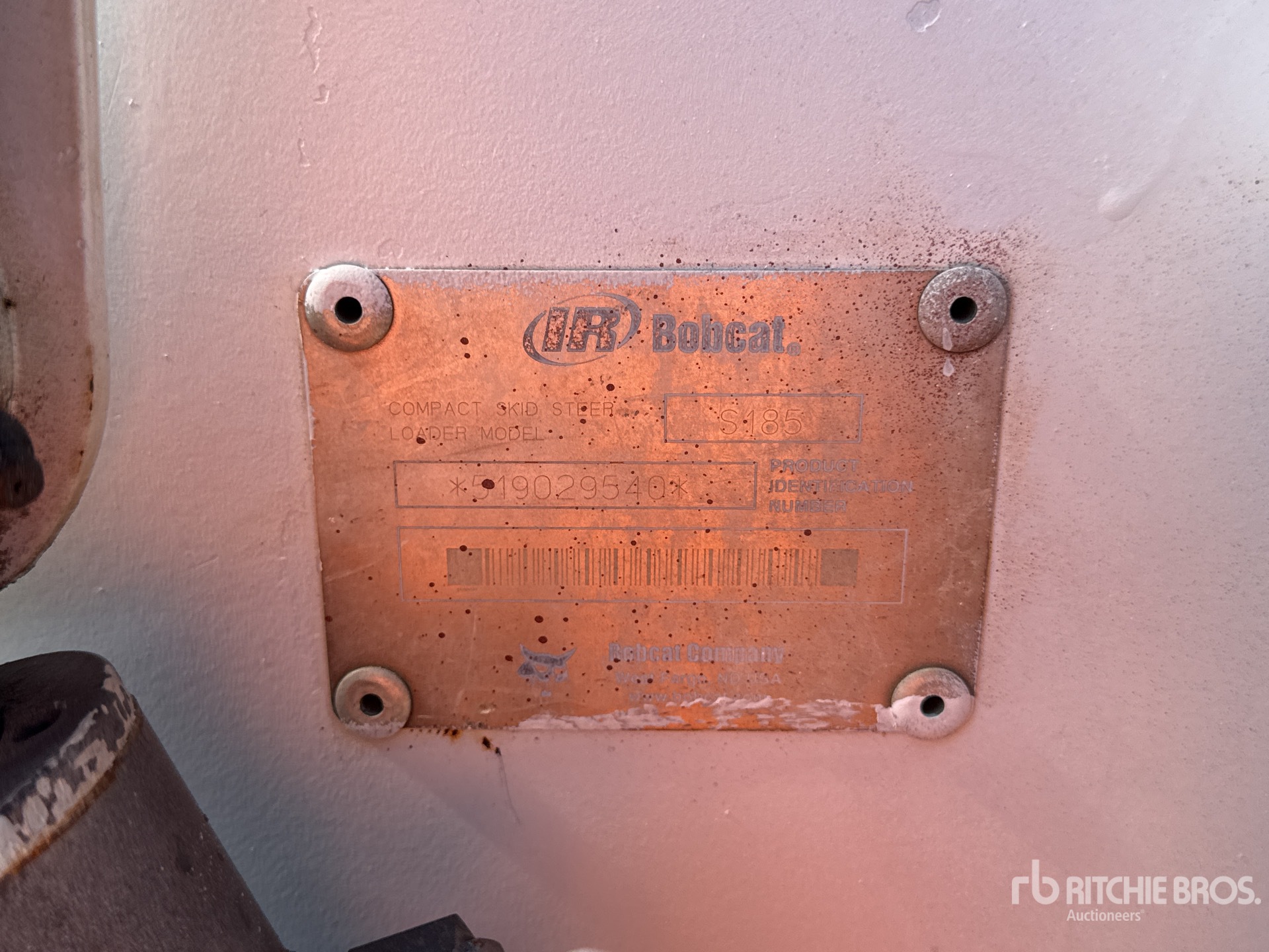 2002 Bobcat S185