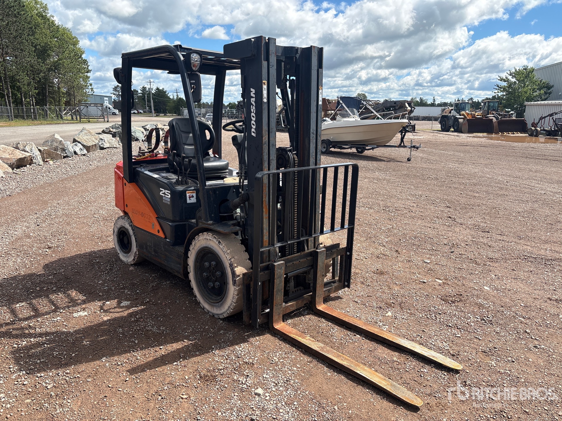 2017 Doosan G25N-7