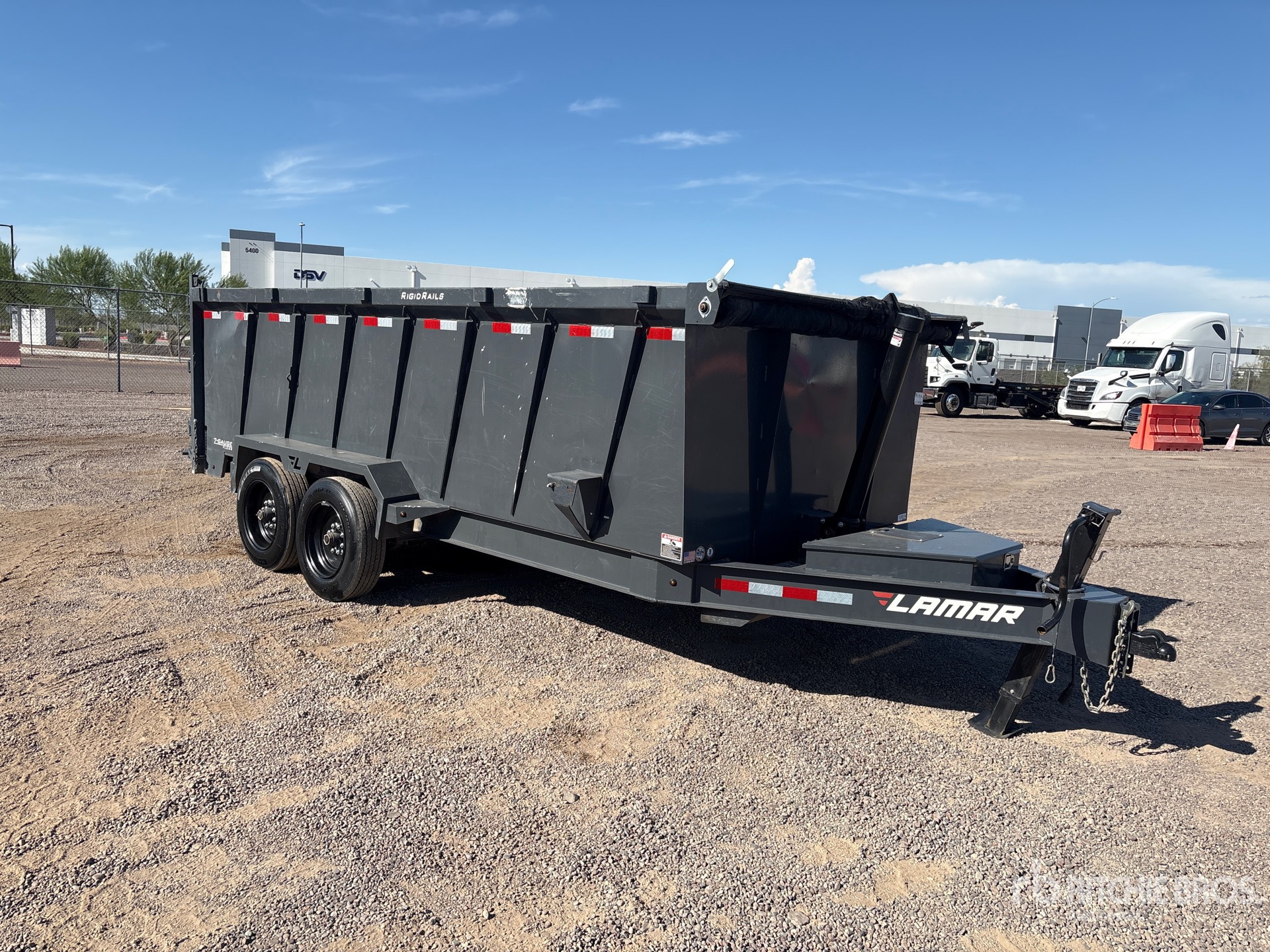 2024 Lamar 16 ft T/A