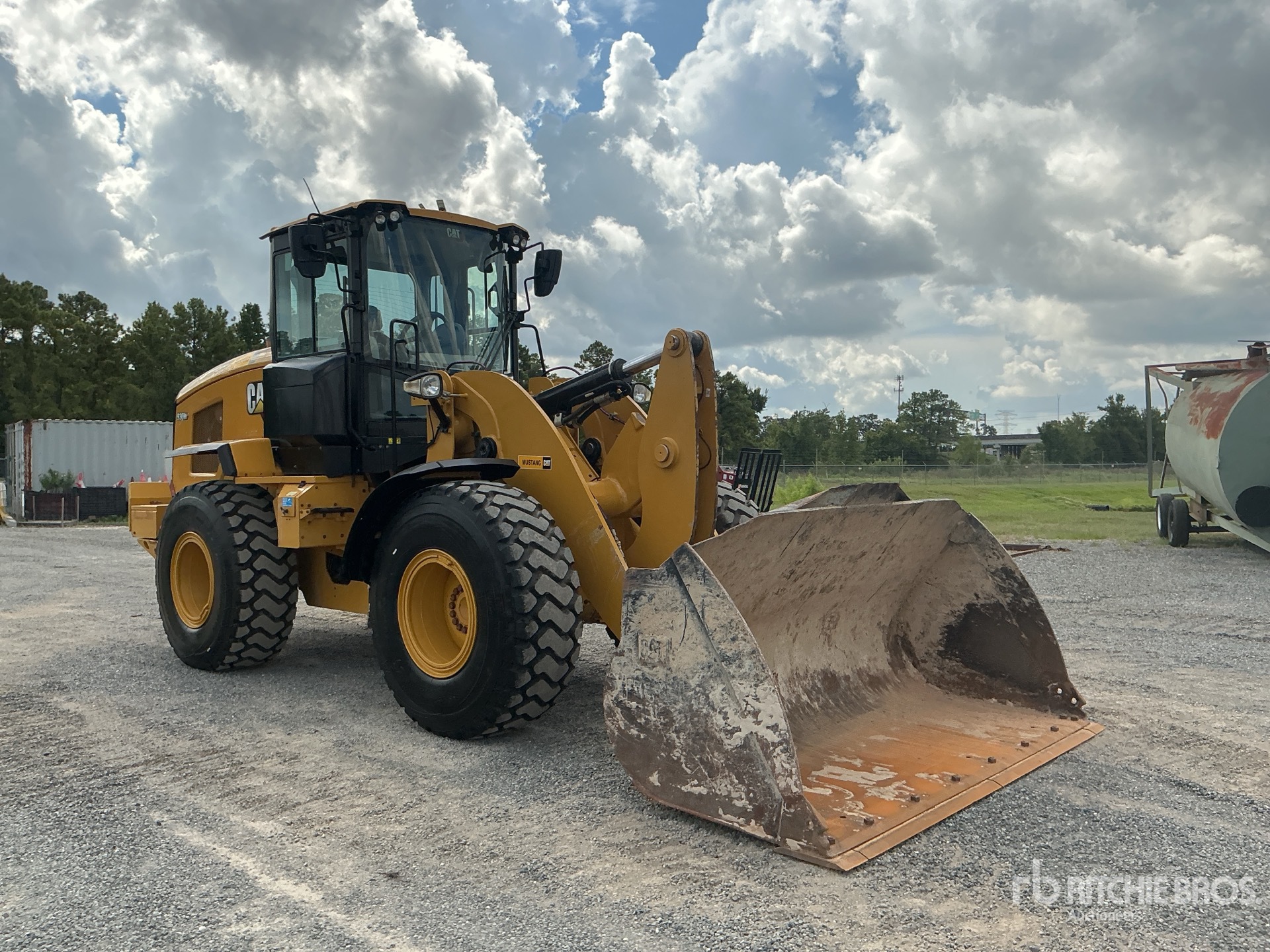 2022 Caterpillar 930M