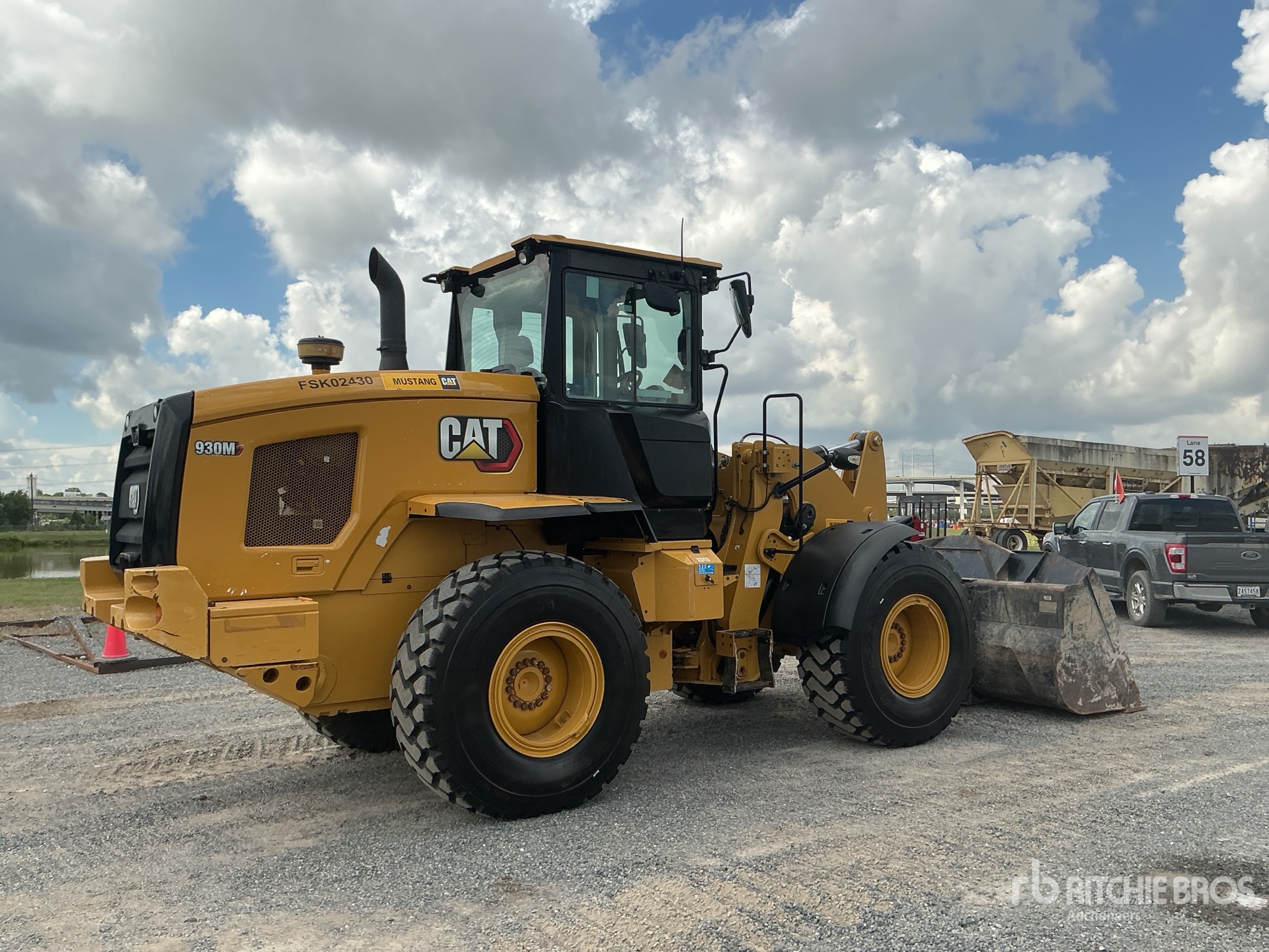 2022 Caterpillar 930M