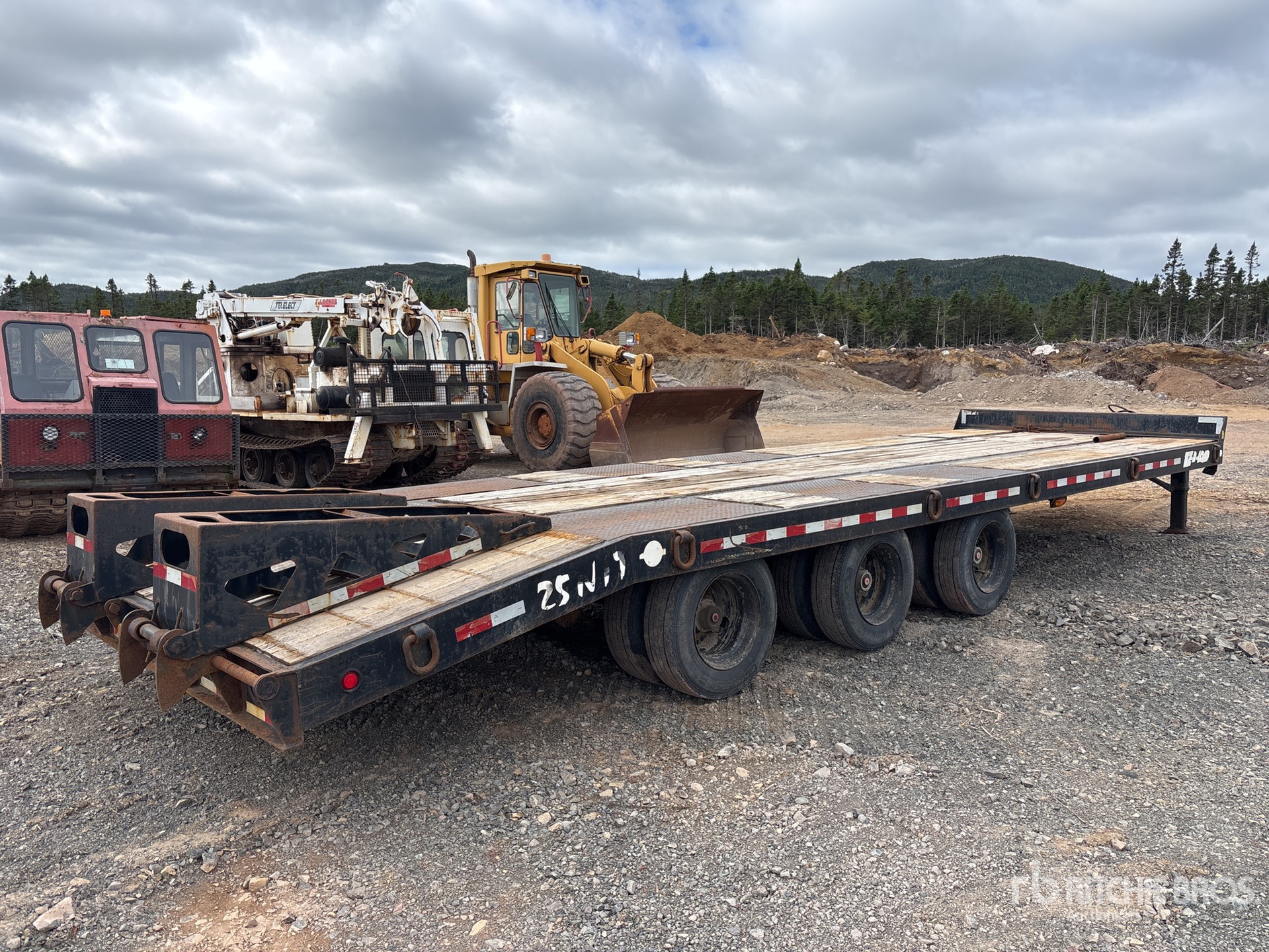 2010 BWS 25 FT TRI/A